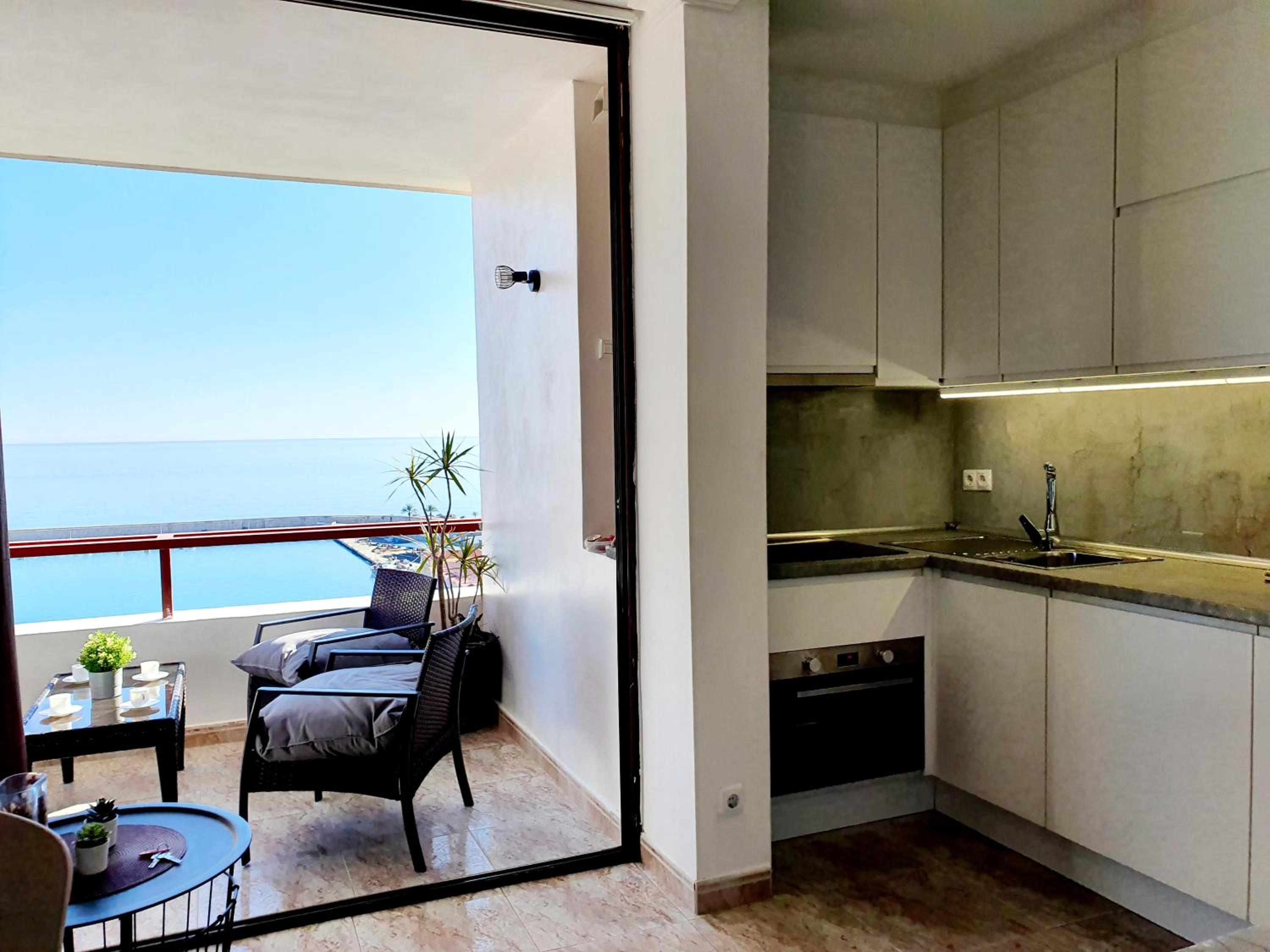 Marina View Apartment