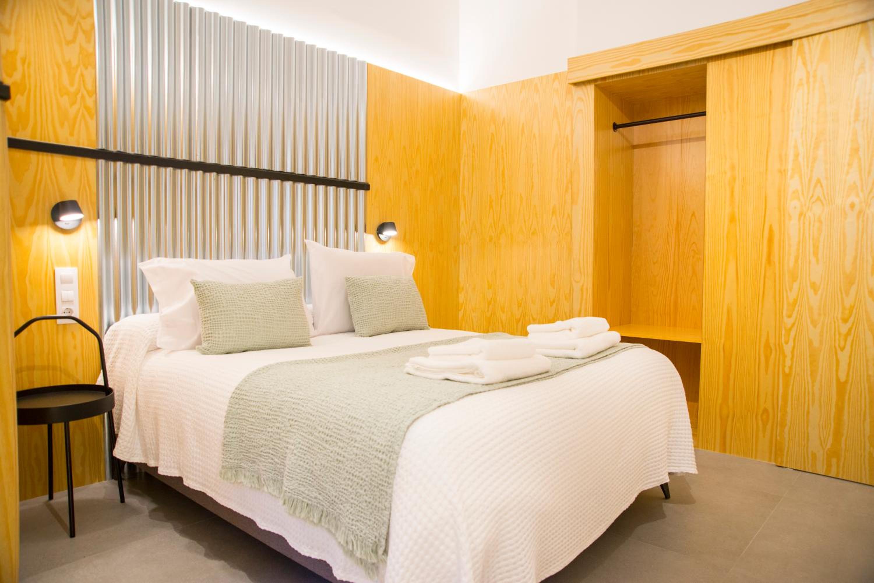 KALIDAS HOSTEL SUITES
