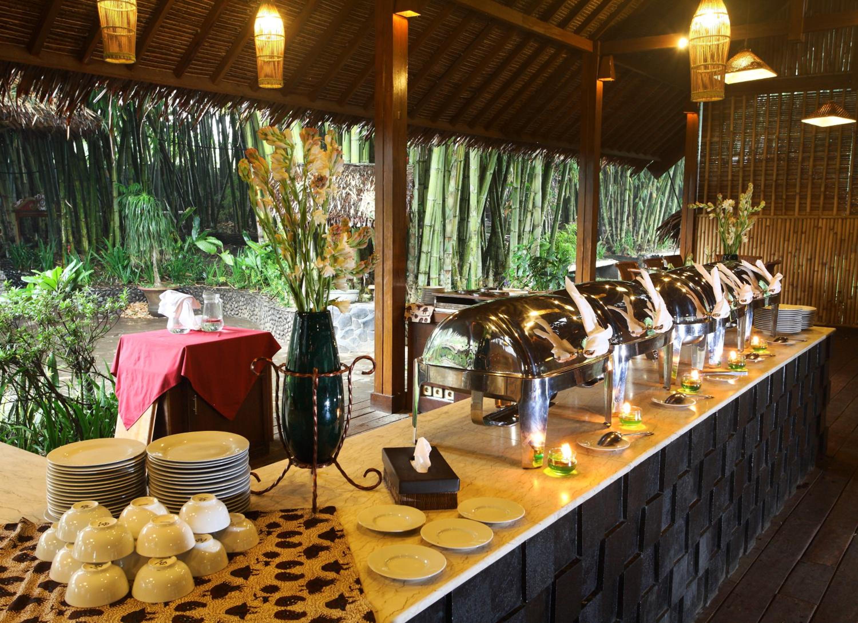 Kampung Sampireun Resort & Spa