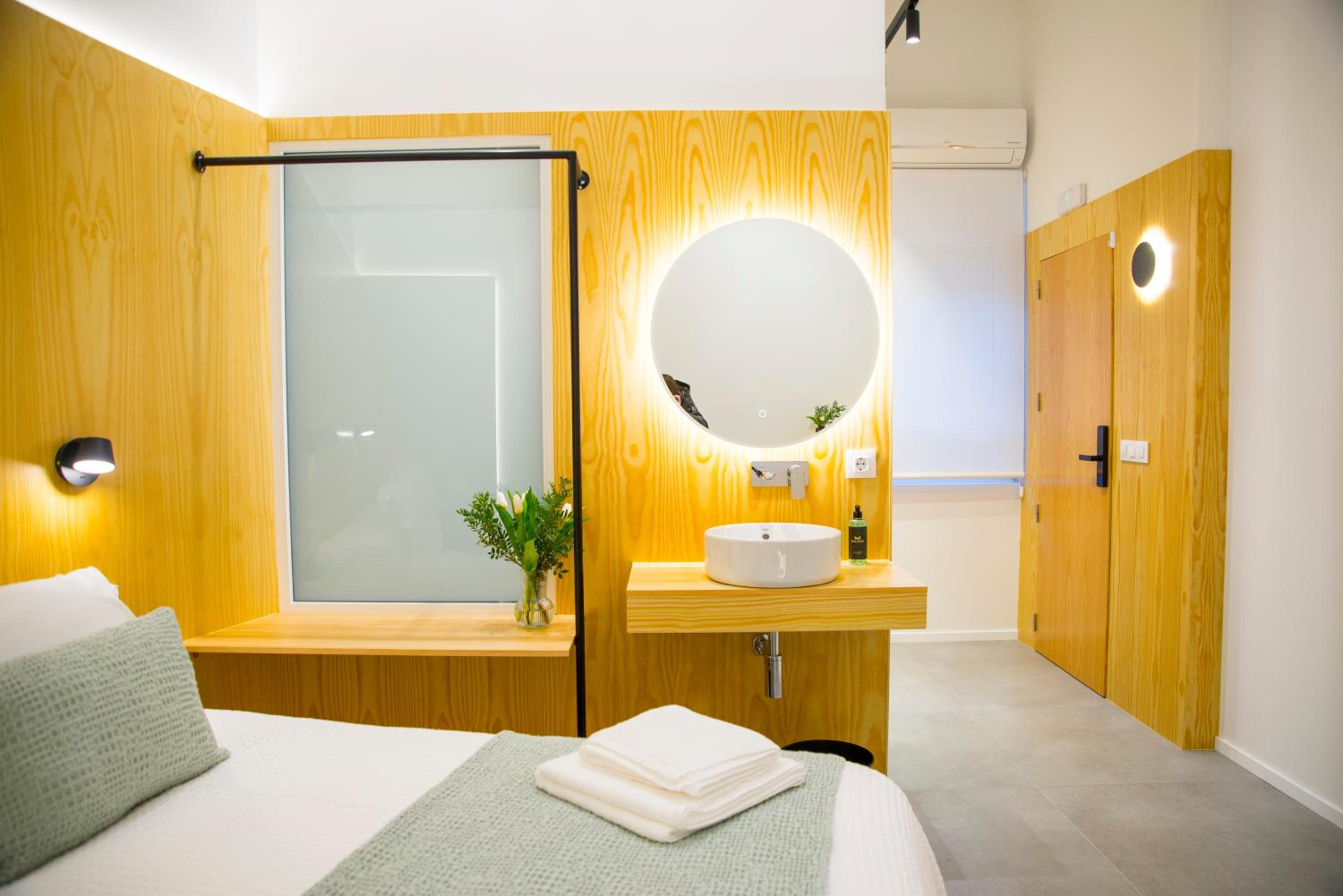 KALIDAS HOSTEL SUITES