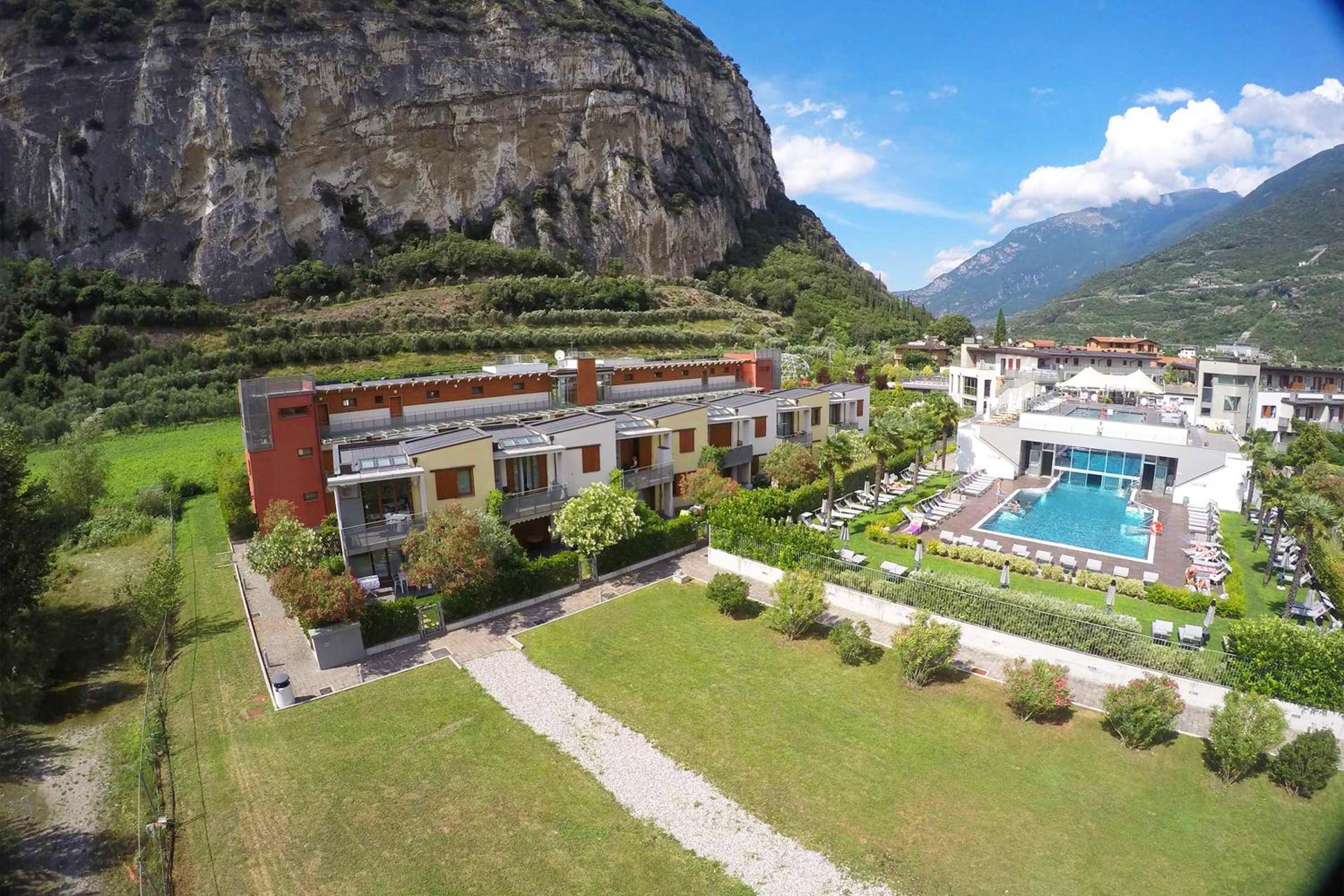 The Peace Of The Lake - Private Garden, Near Beach - Happy Rentals en Nago-Torbole