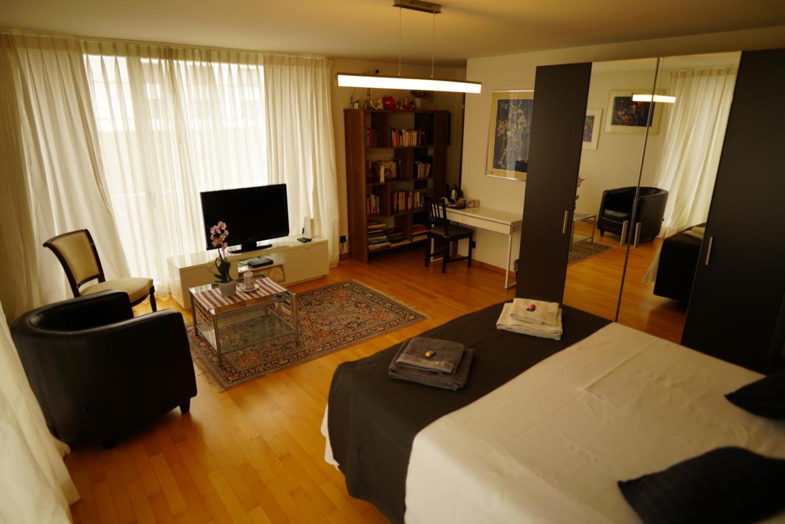 Esther's Homestay - Big Room 26m2 chez l'habitant view 2