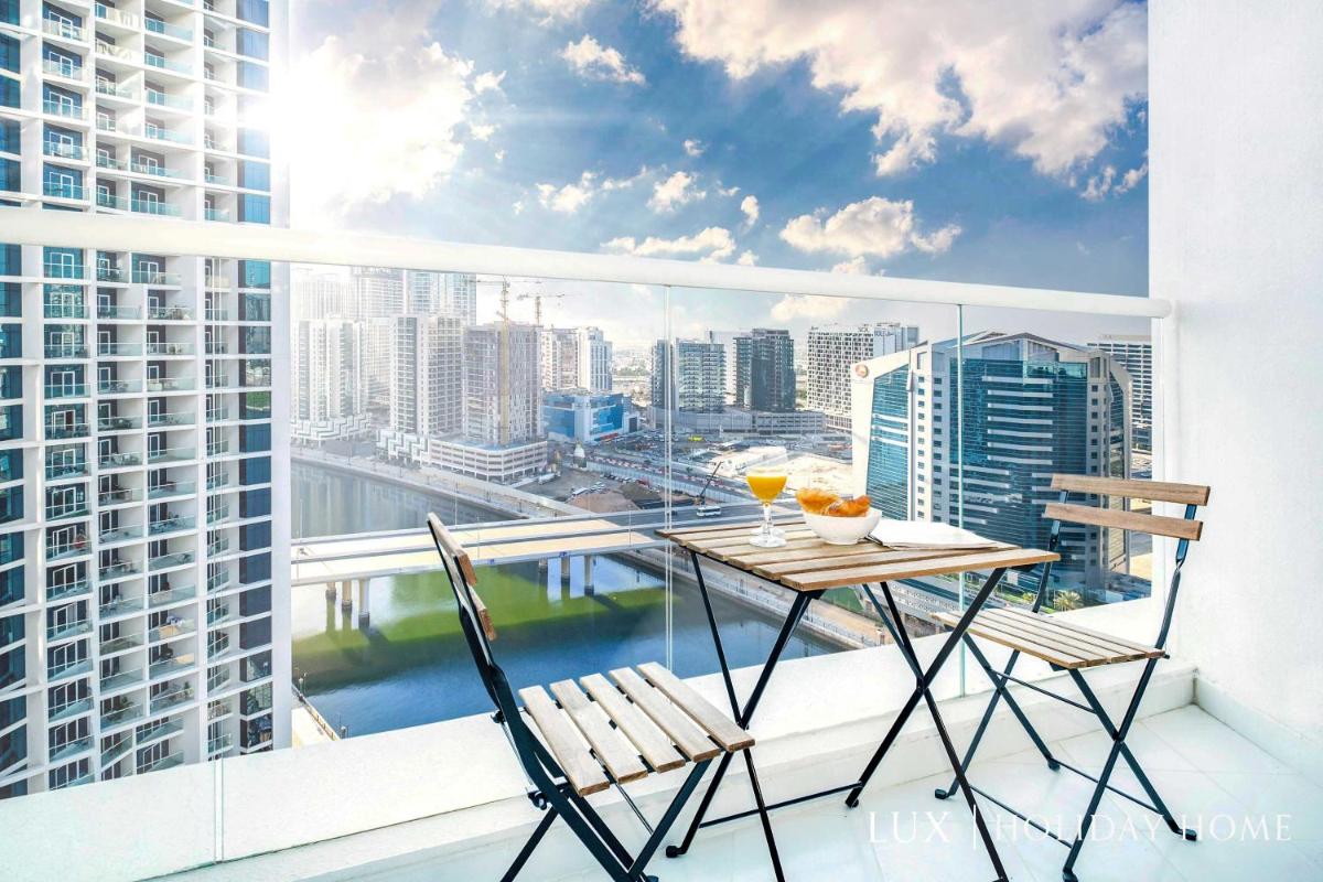 LUX The Damac Prive Studio