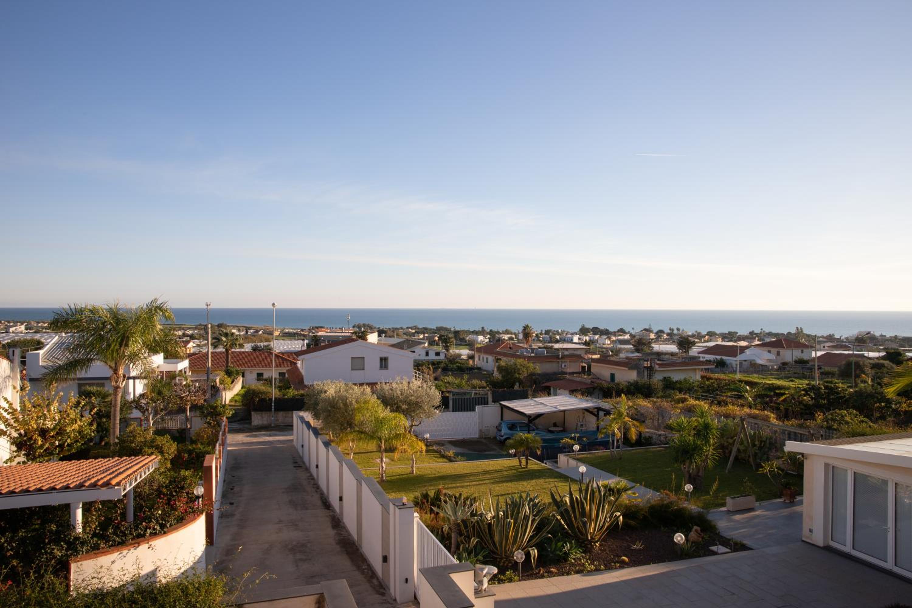 Photo 32
