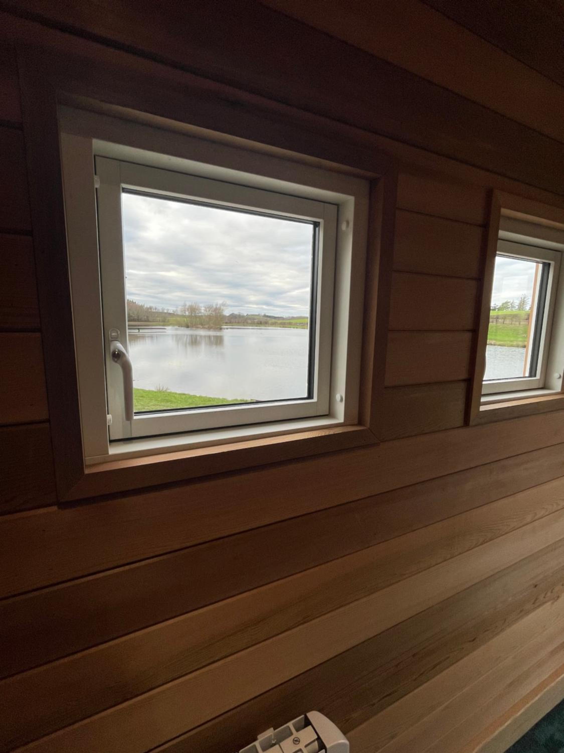 East Learmouth Lakeside Lodges - Larch Lodge view 3