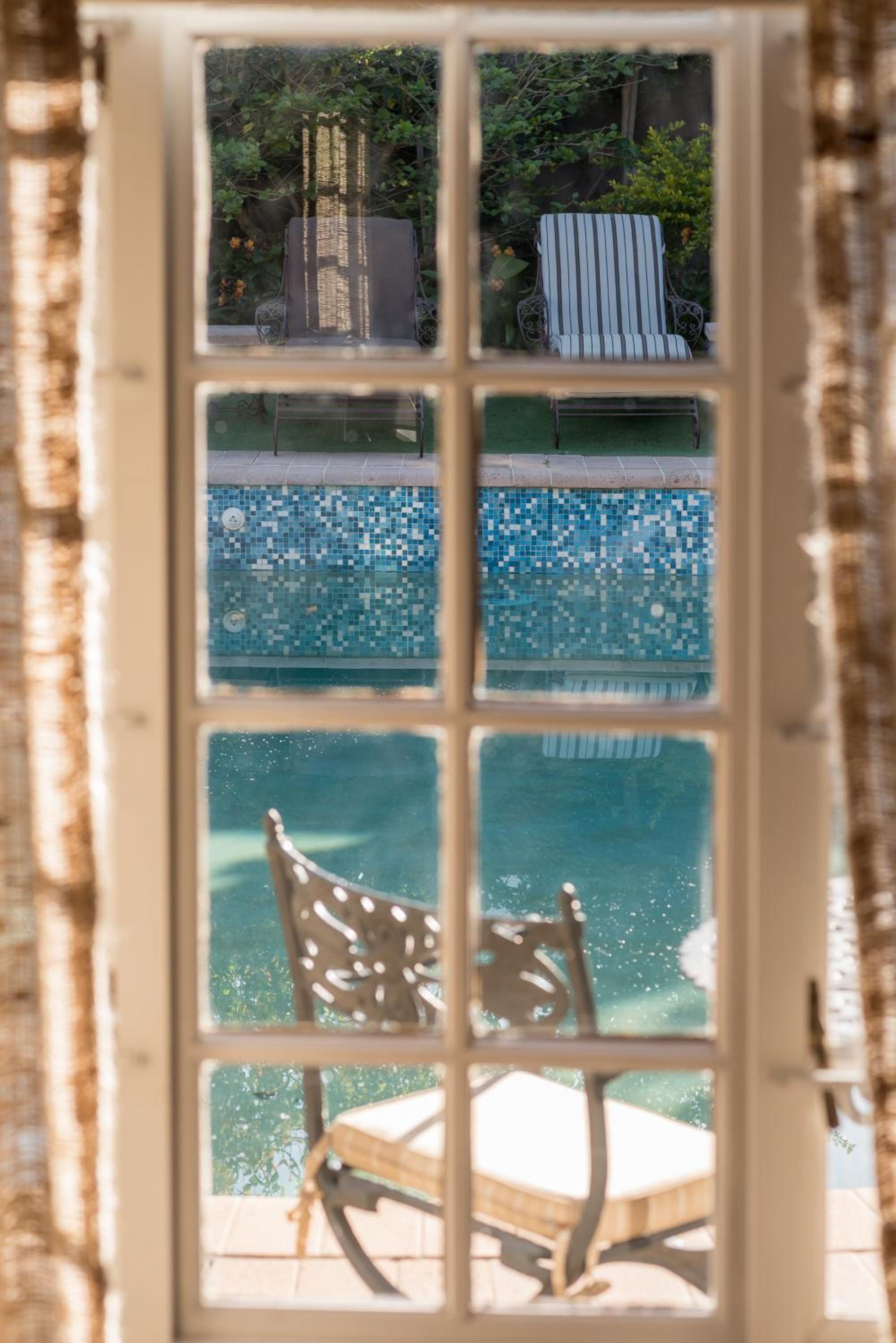 Baruch Guesthouse on Lovell