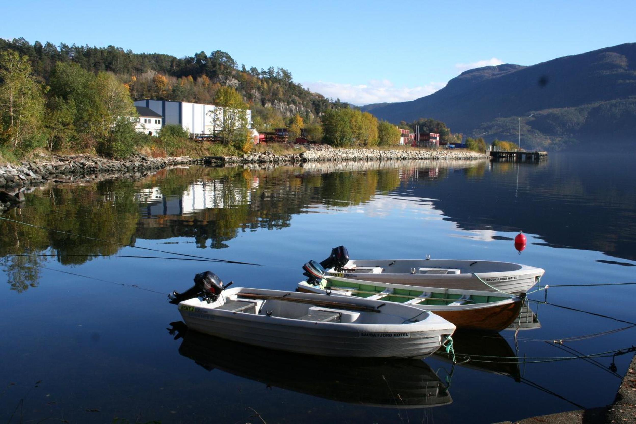 Sauda Fjord Camping view 2