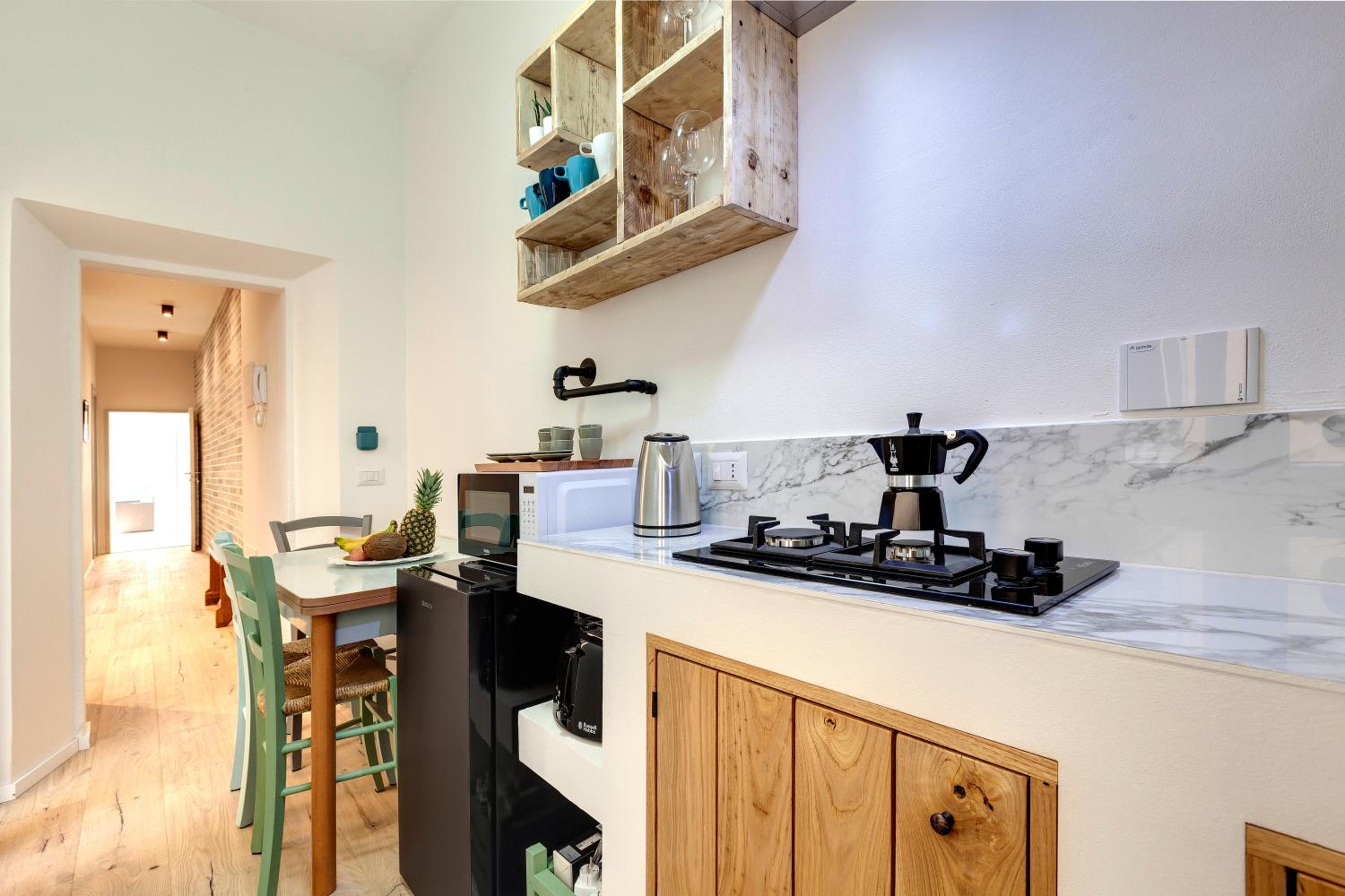 Isidora Apartment by Mamo Florence