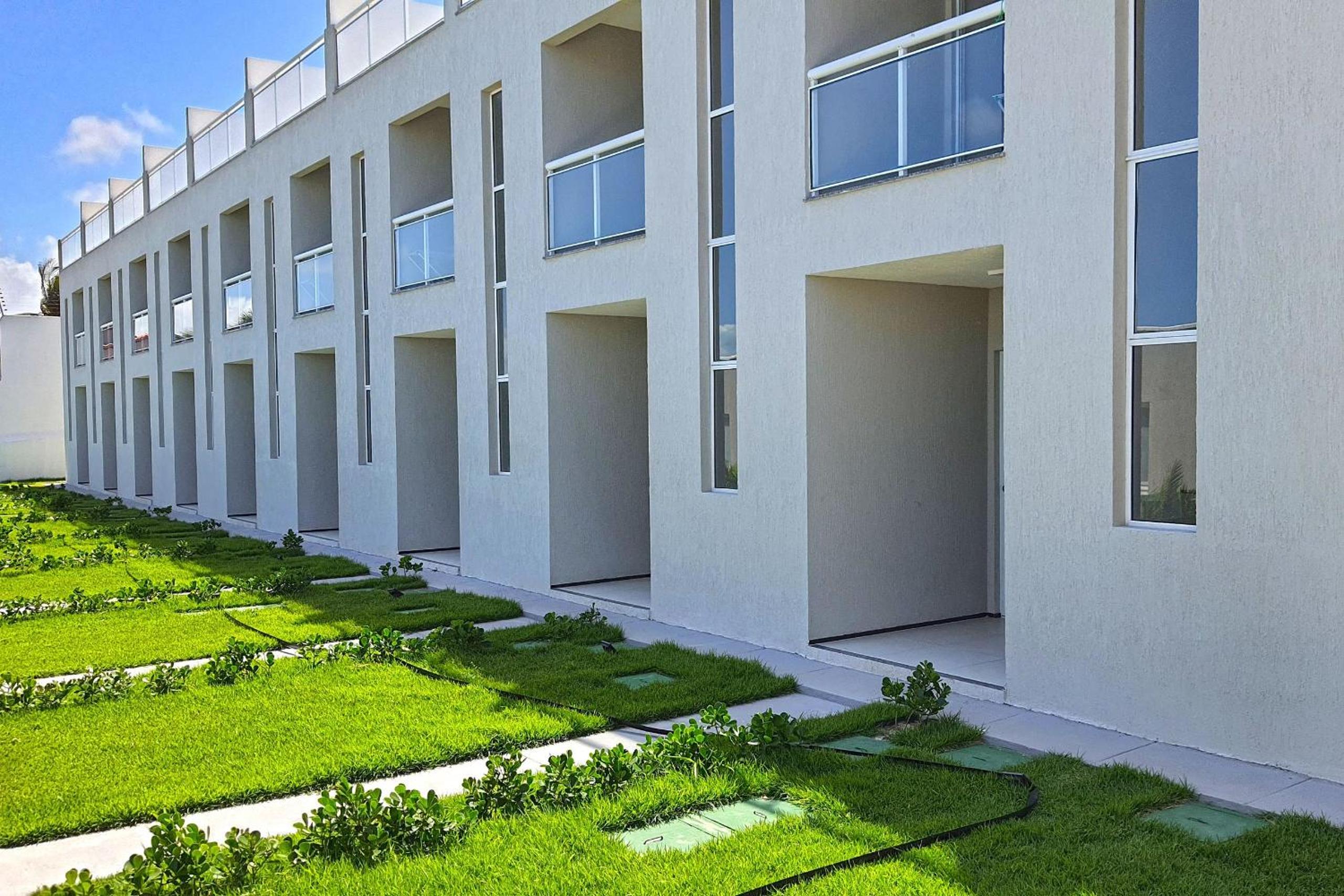 Beach Townhouses #C07 - With Jacuzzi by Carpediem
