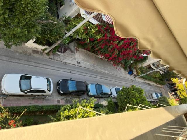 Spacious and sunny appartment in Cholargos