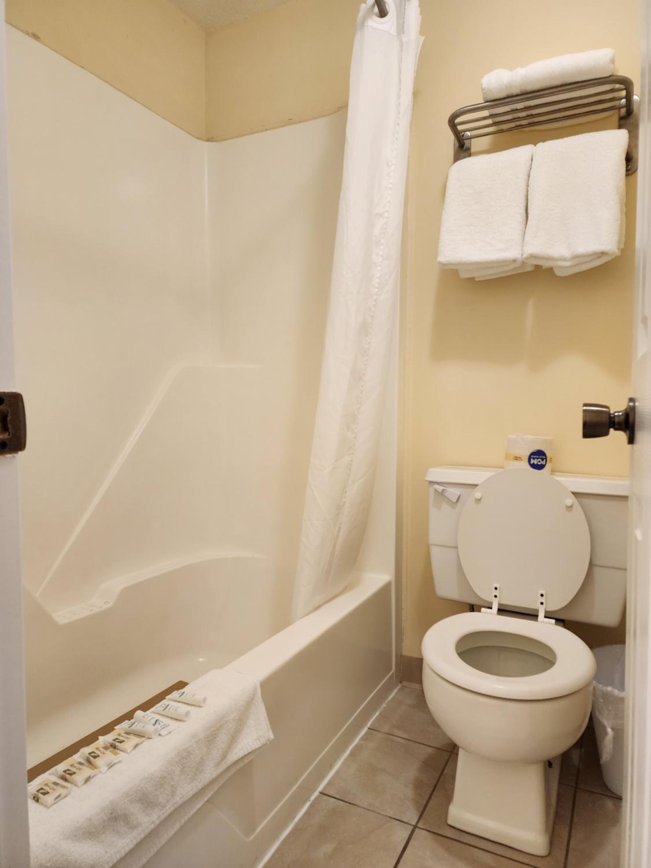 The Trail Inn - Grantsburg, WI - 703 WI-70