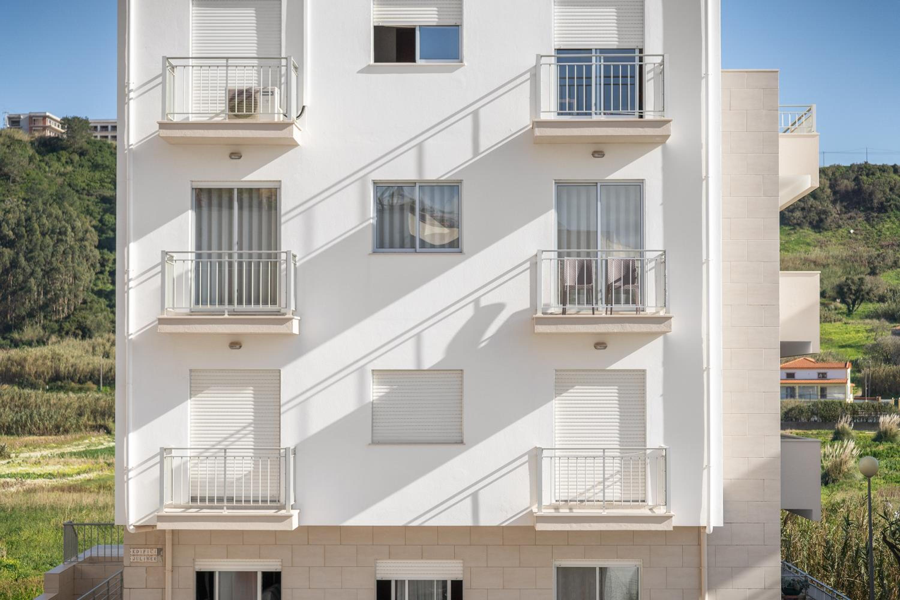 Ocean Getaway - private parking in the center of Nazaré