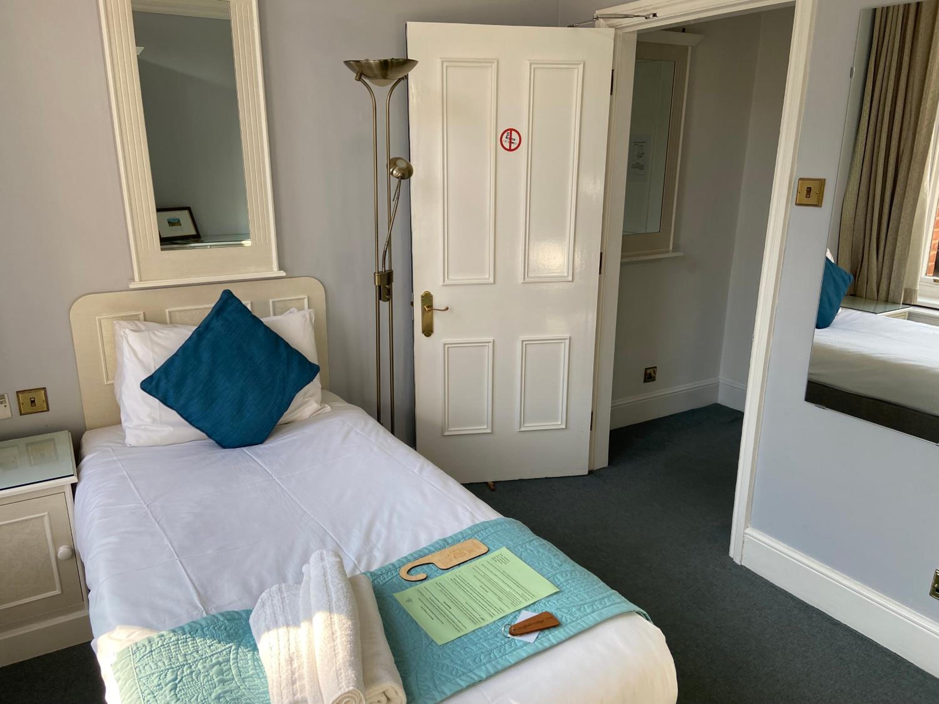 Oxford Vacations - St Margaret's Hotel - Property Image 20