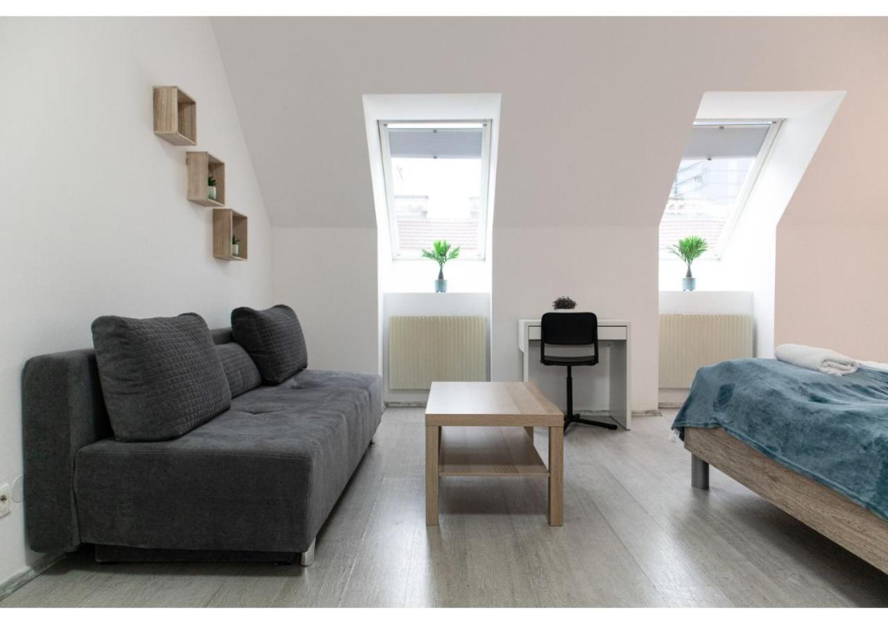 Homely 3BR Apt.- Perfect for families and groups