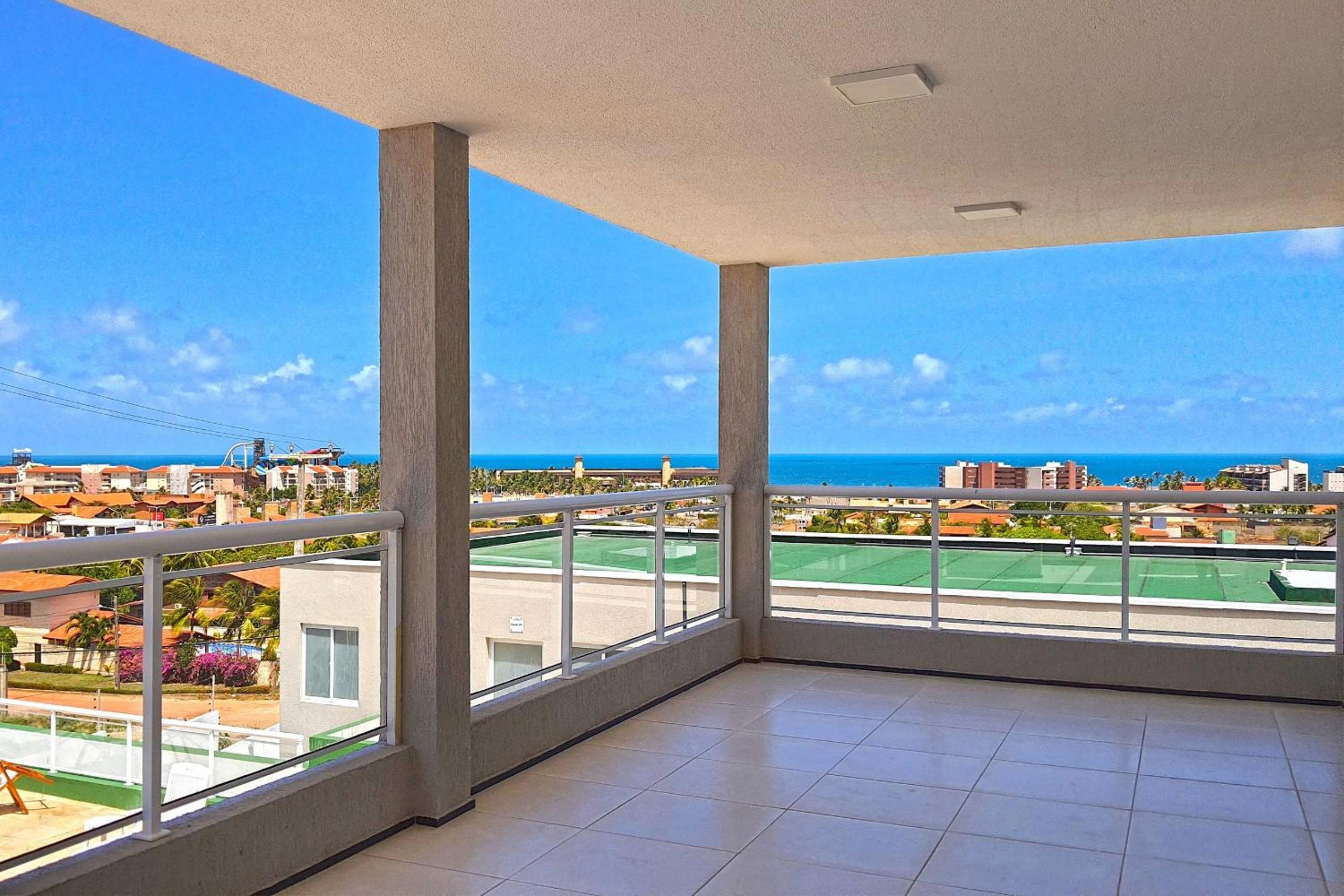 Beach Townhouses #C12 - Triplex by Carpediem