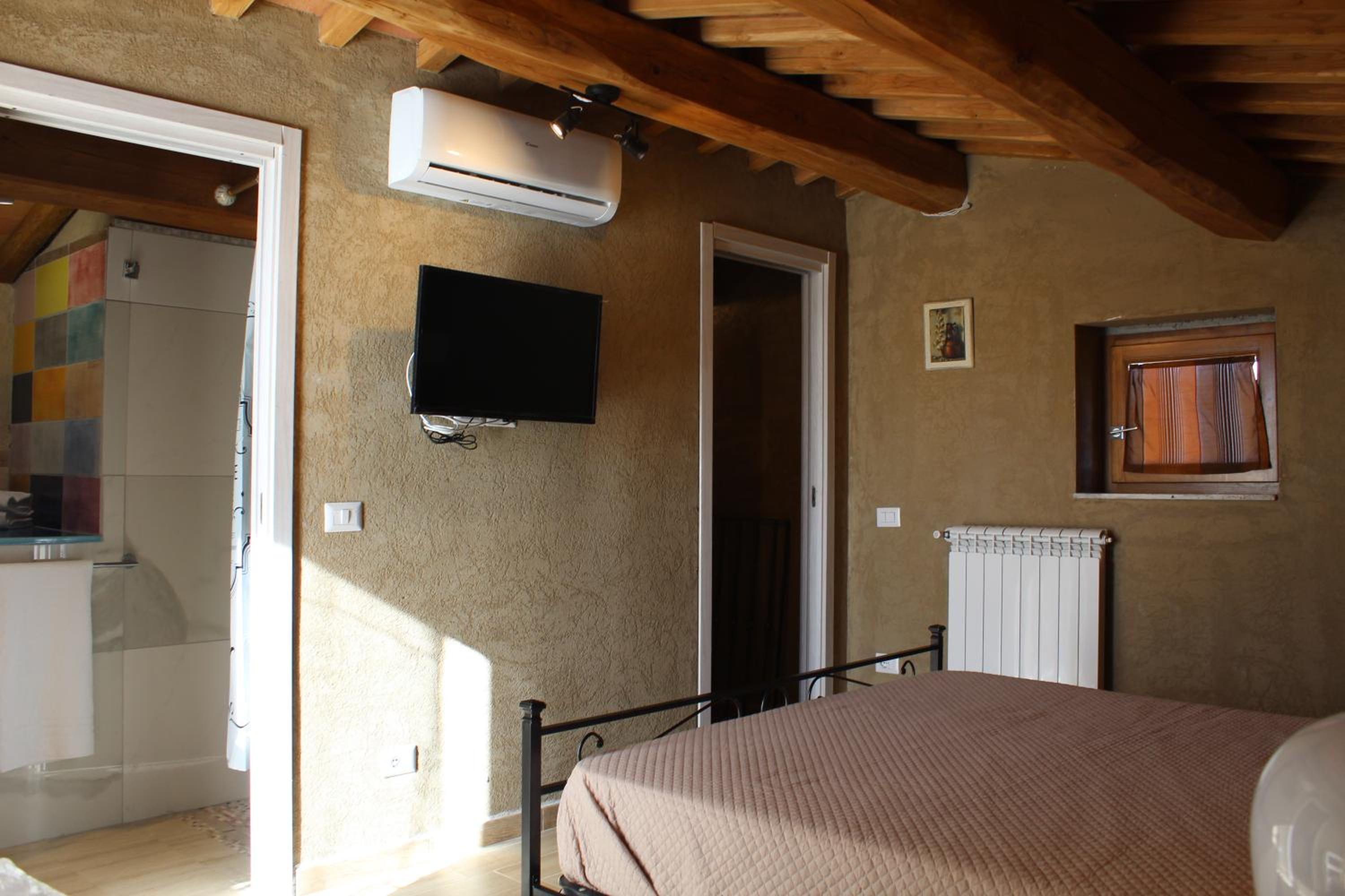 Photo 46