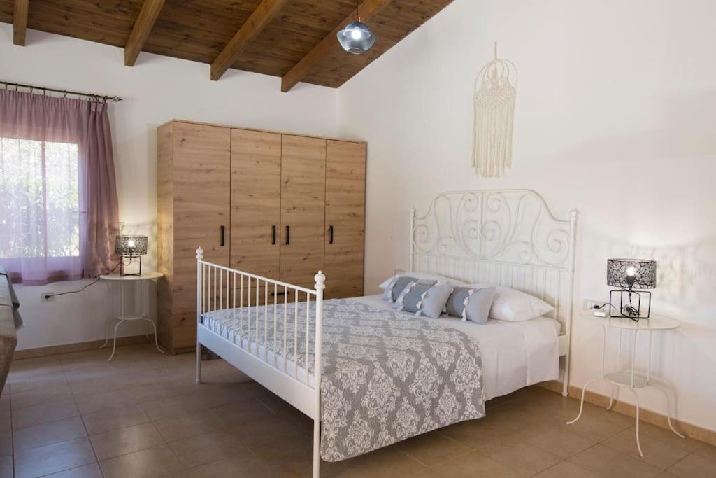 Serenity Studio Beach Home view 4