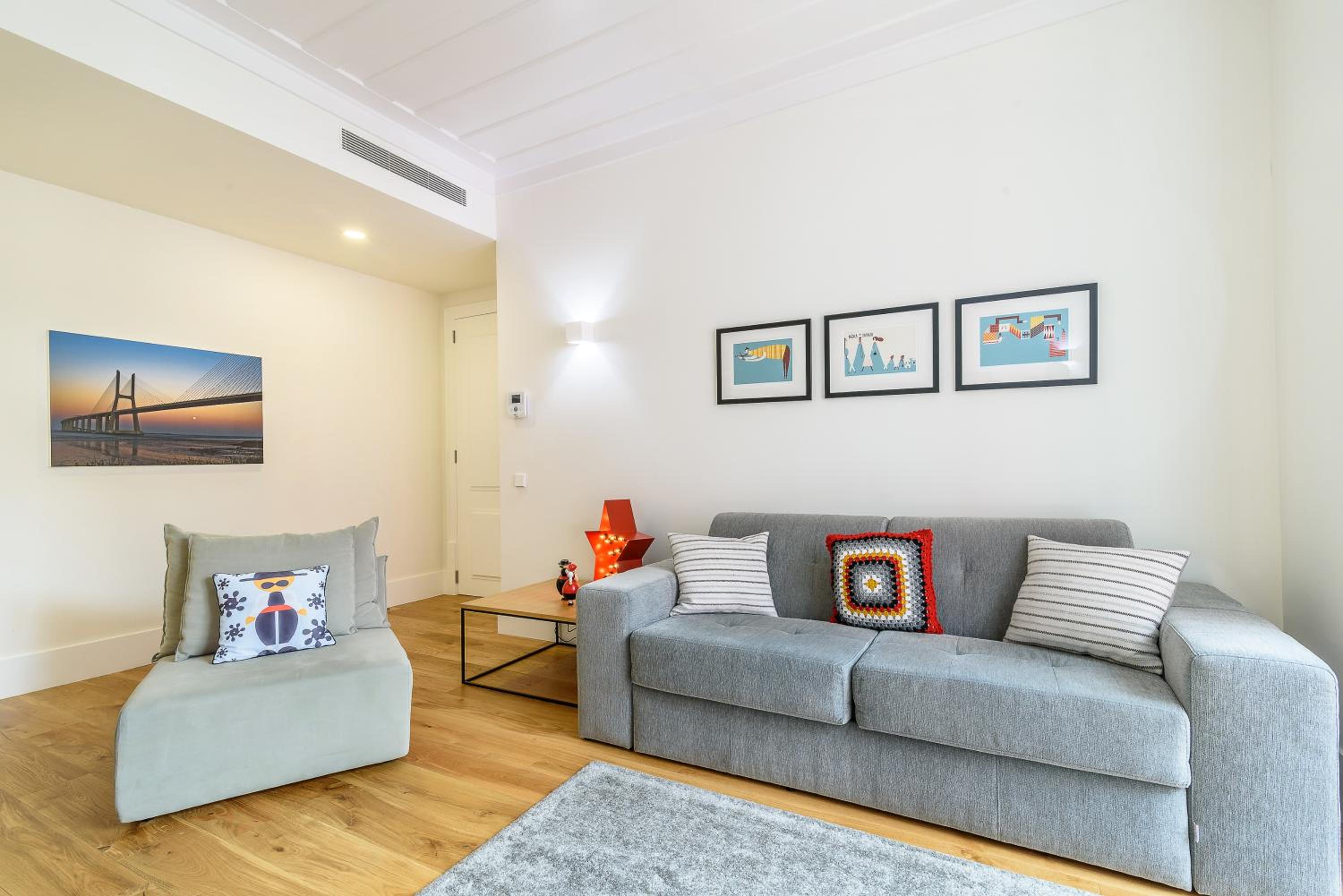 Modern Flat in Downtown Lisbon by LovelyStay view 5