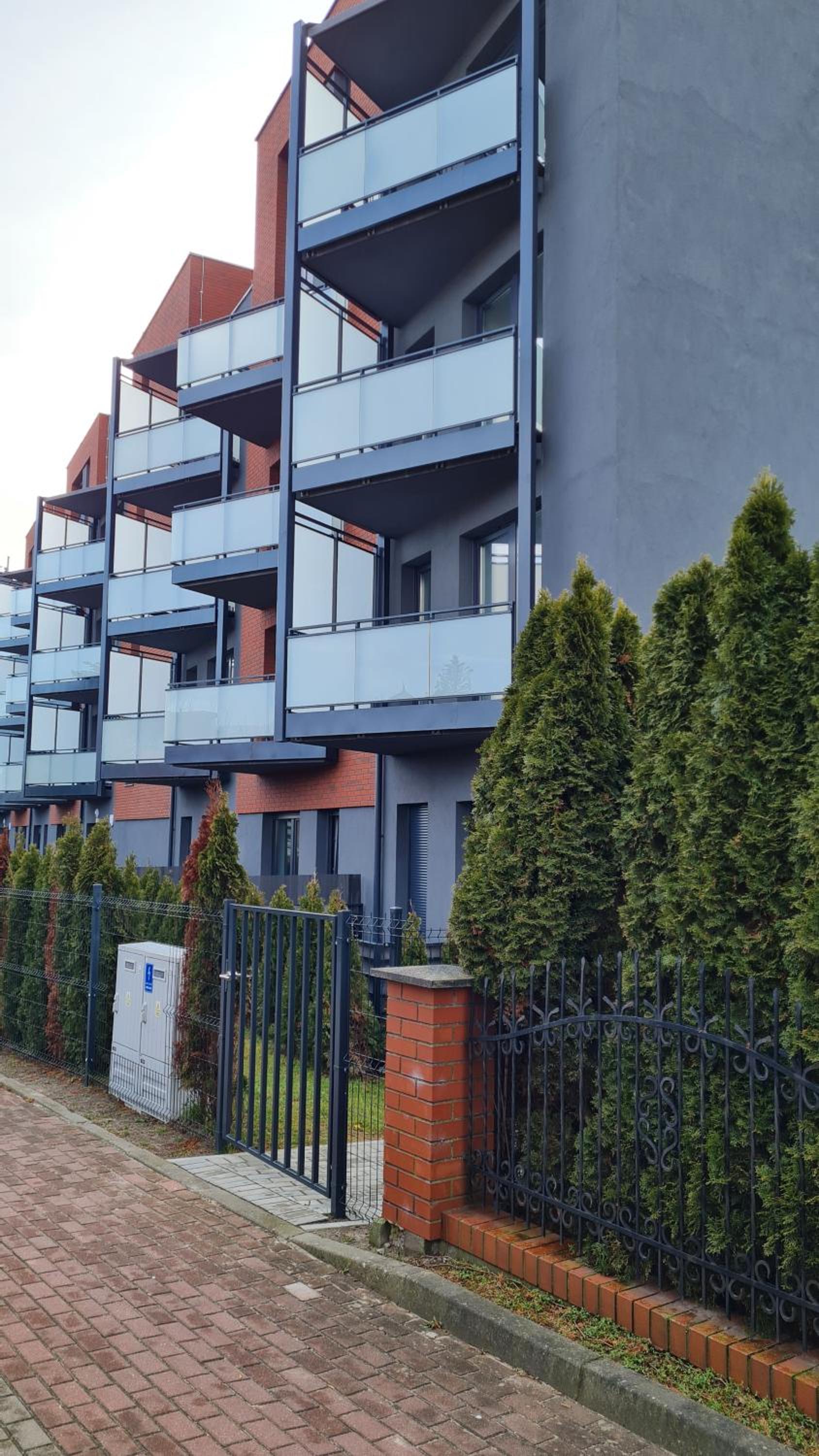 DAIRA APARTMENTs