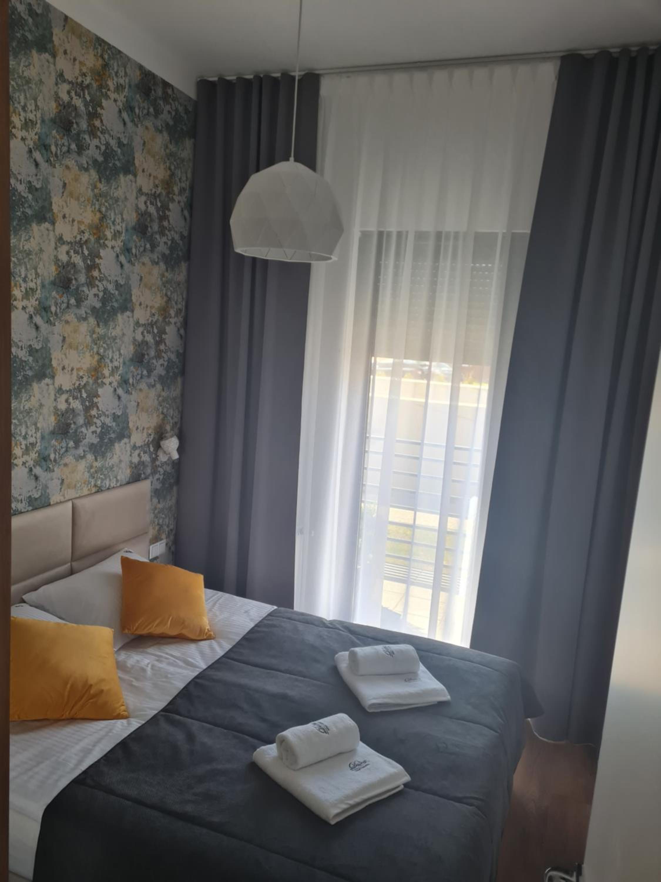 DAIRA APARTMENTs