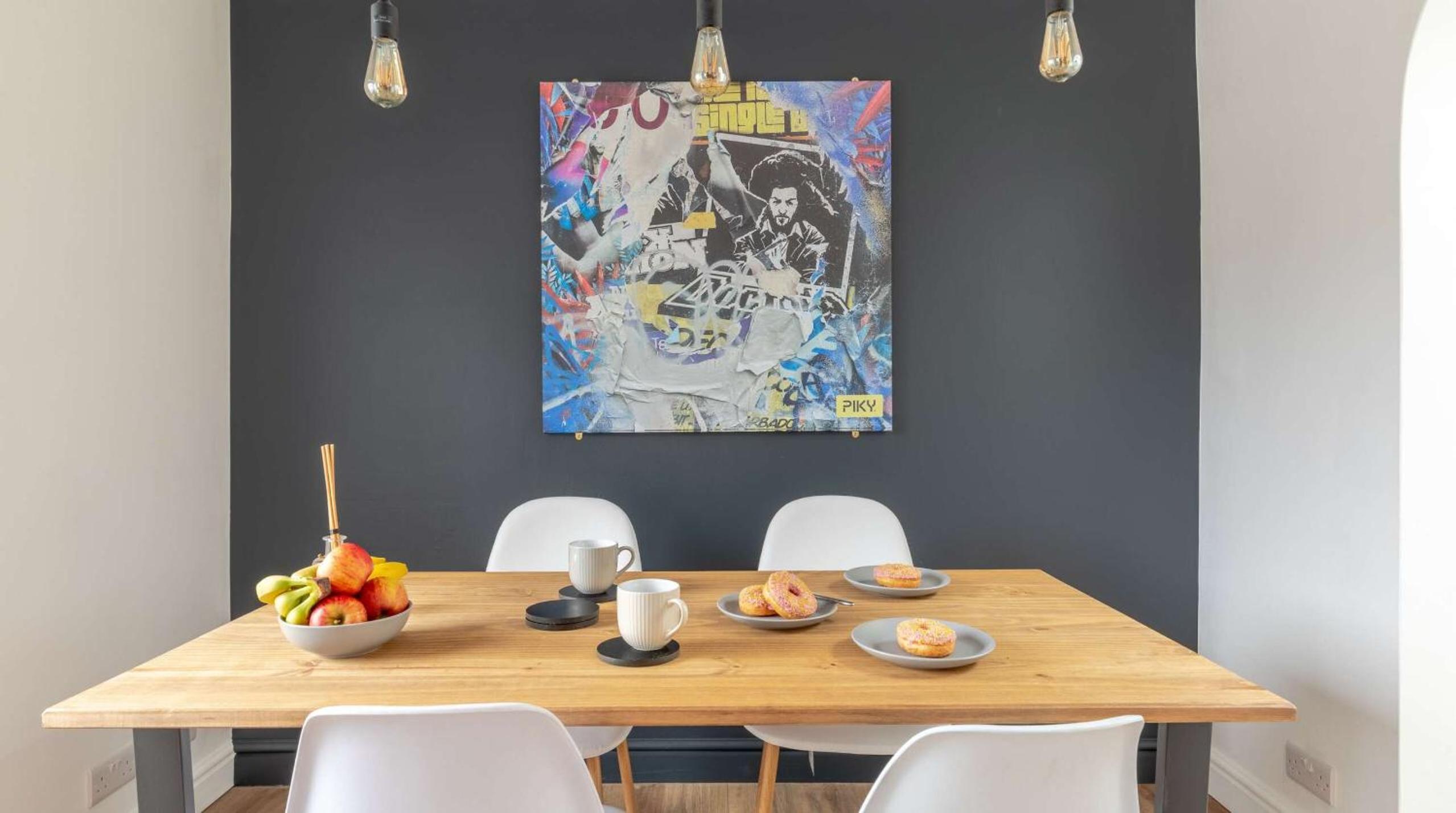 Cracking Central Loft Apartment, Old Town view 2