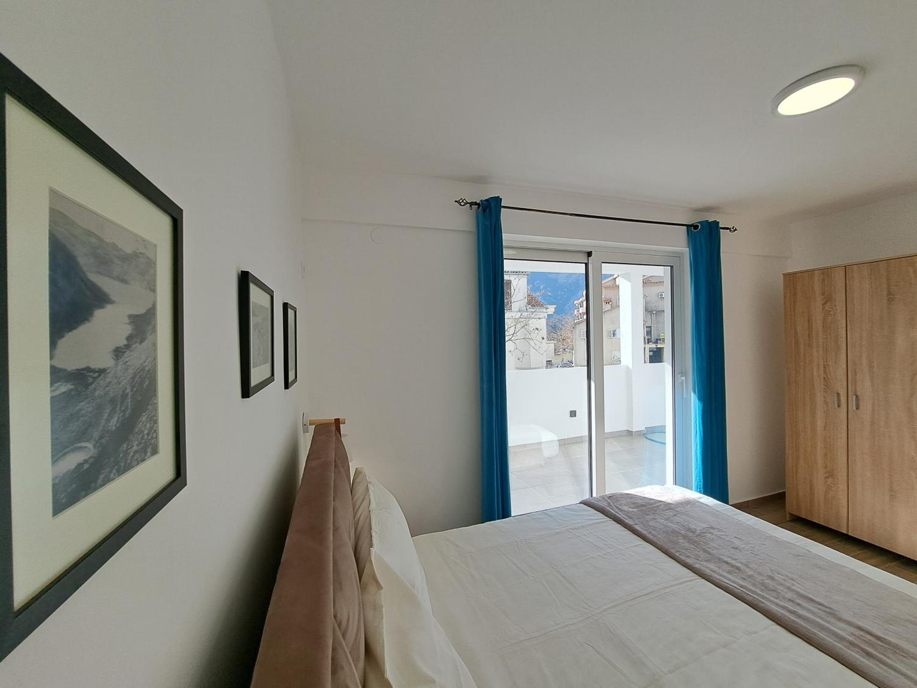 Paun apartment