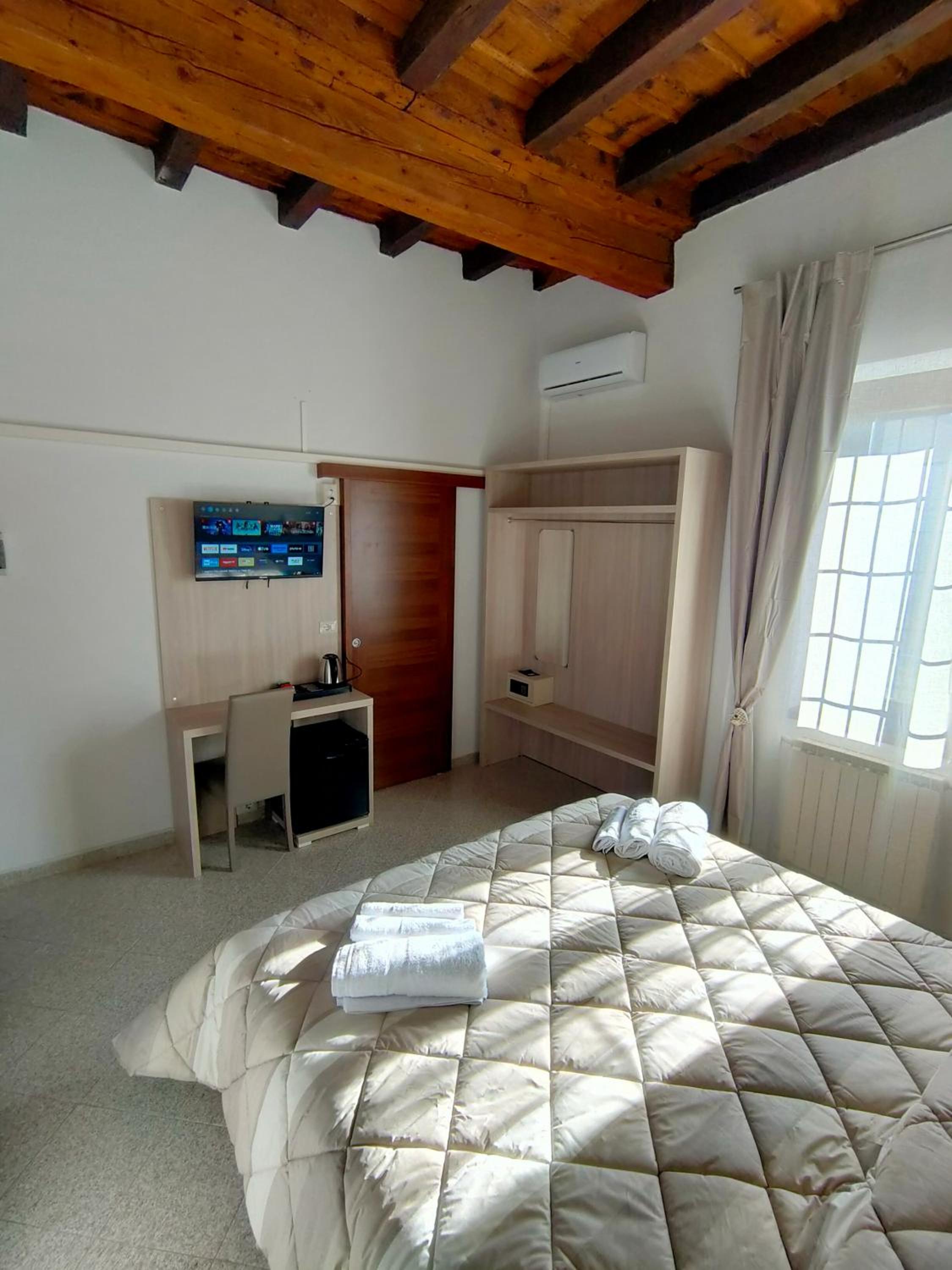 La Corte Felice view 3