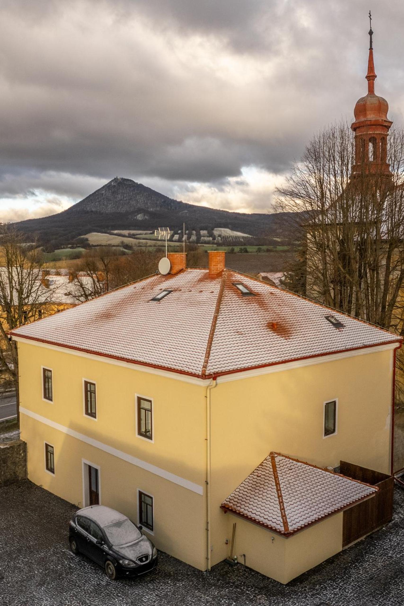 Penzion Fara pod Milešovkou