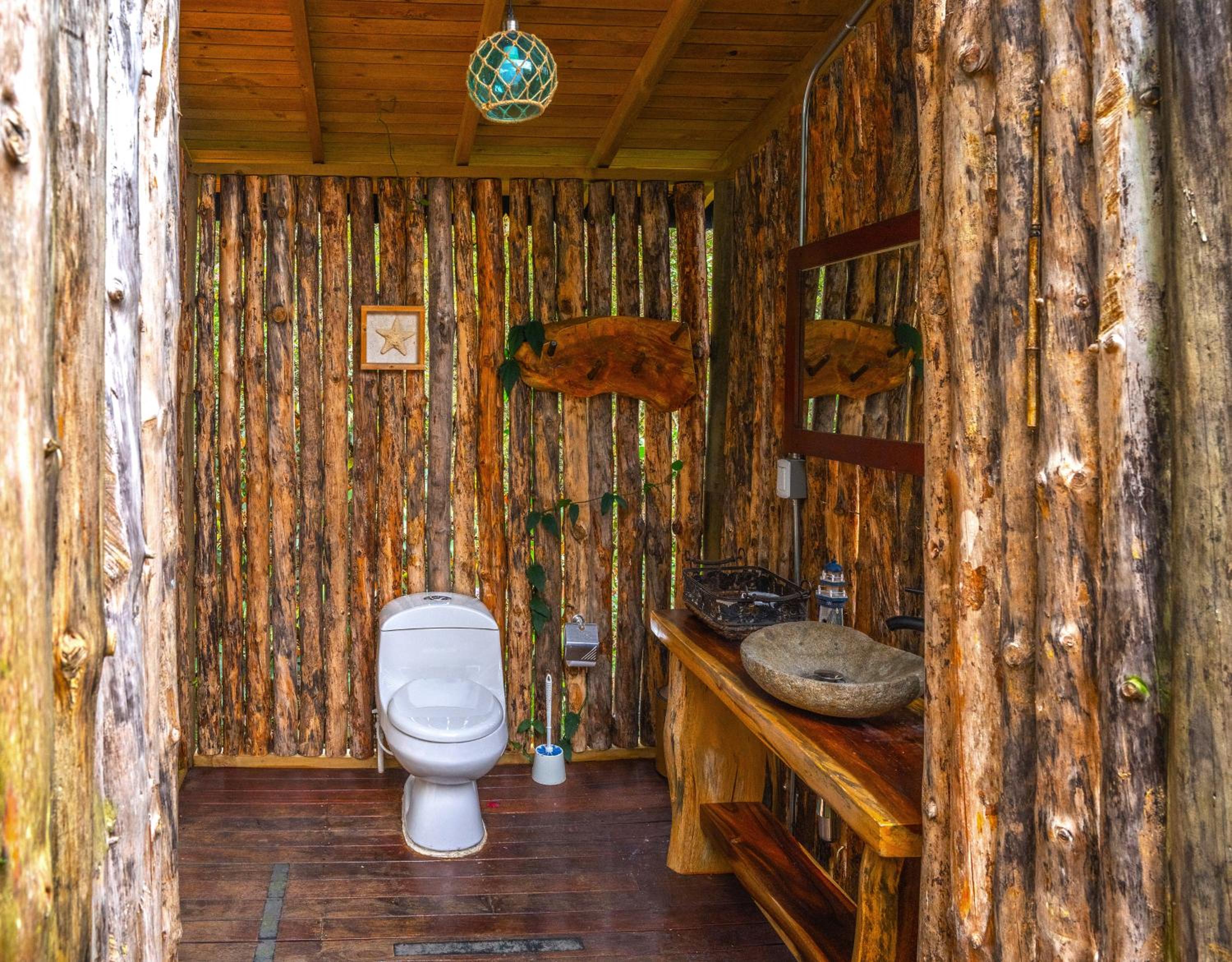 BubbleSky Glamping 40 min from Medellin - Property Image 53