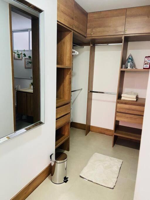 Apartamento en Granada con piscina, turco, estacionamiento
