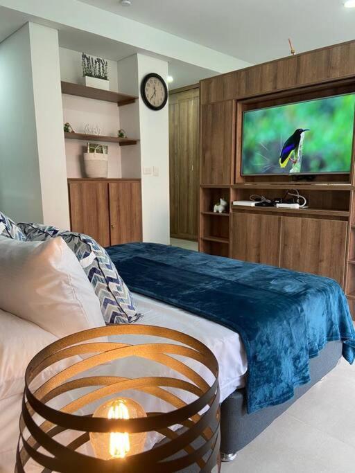 Apartamento en Granada con piscina, turco, estacionamiento
