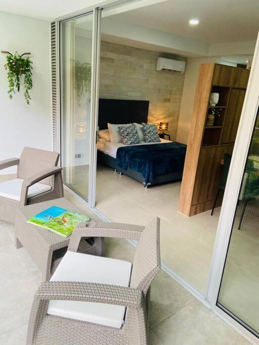 Apartamento en Granada con piscina, turco, estacionamiento