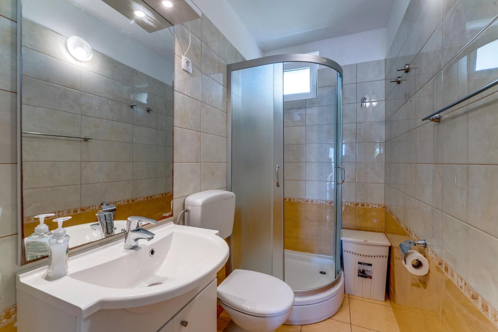 Apartman P2 RUBESSA s parkirnim mjestom