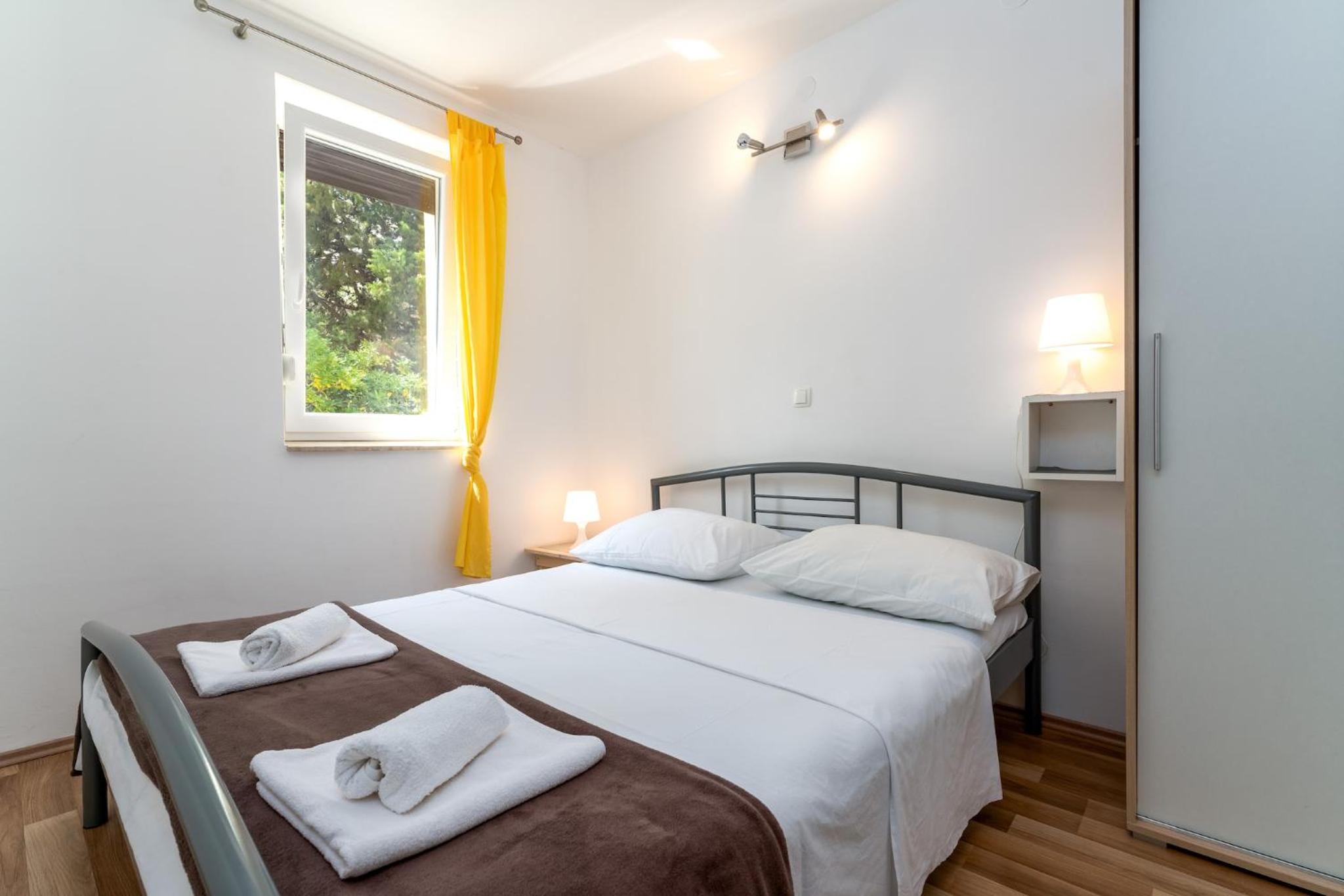 Apartman P2 RUBESSA s parkirnim mjestom