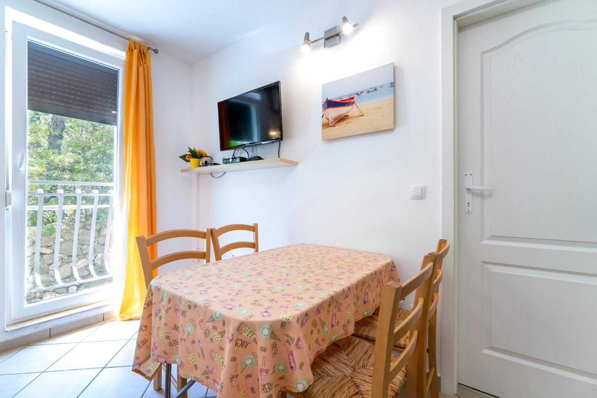 Apartman P2 RUBESSA s parkirnim mjestom