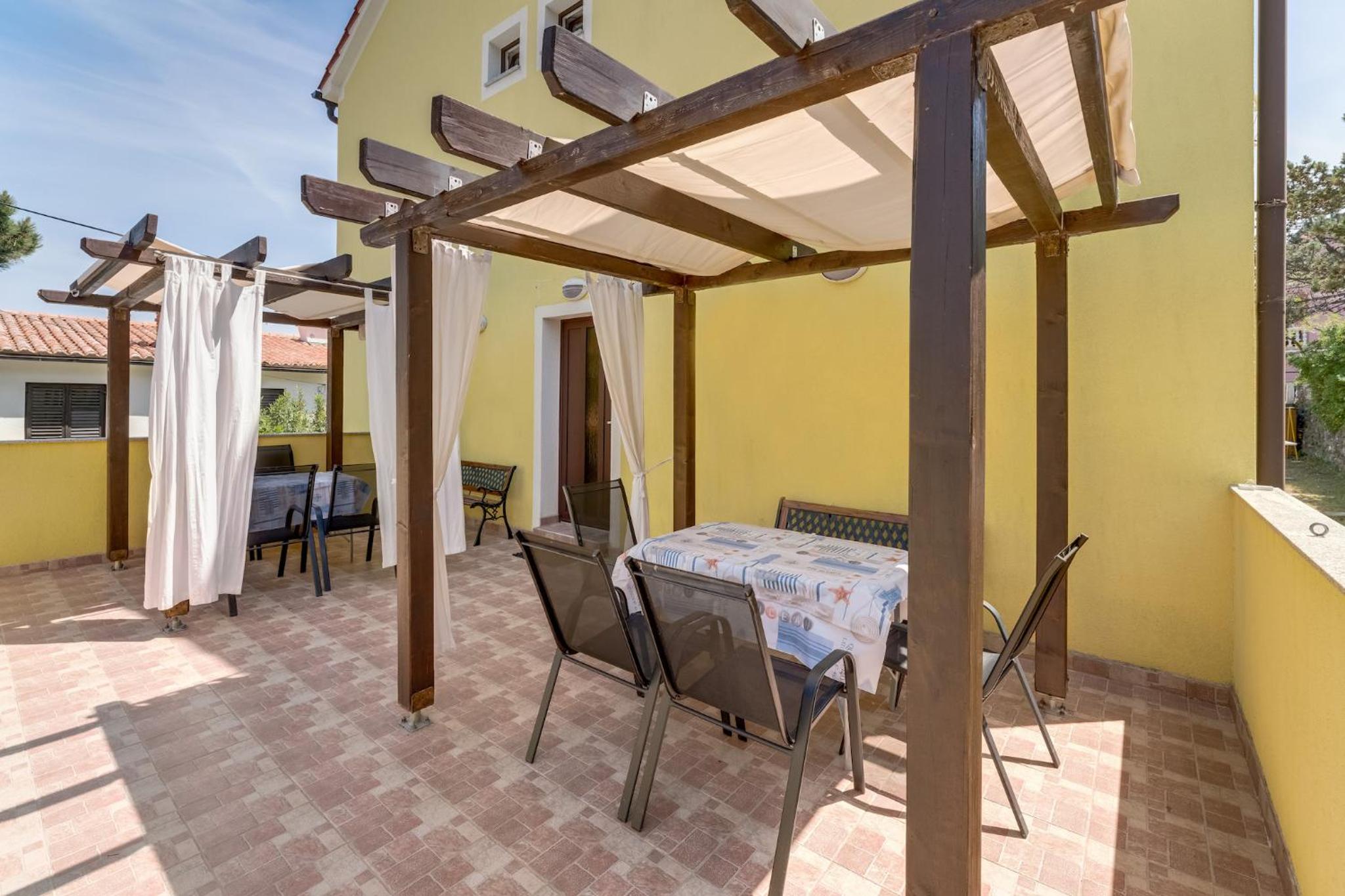Apartman P2 RUBESSA s parkirnim mjestom