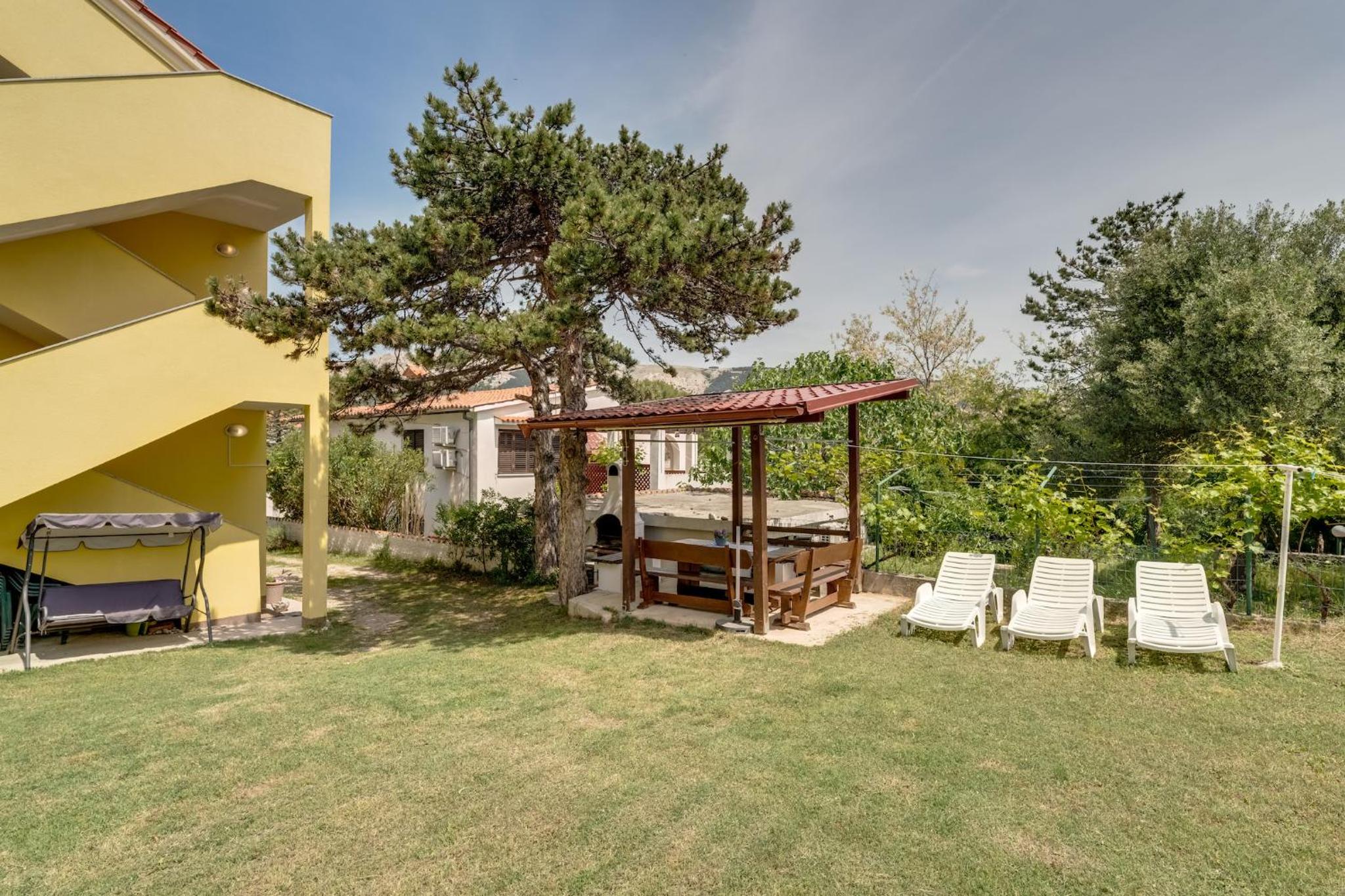 Apartman P2 RUBESSA s parkirnim mjestom