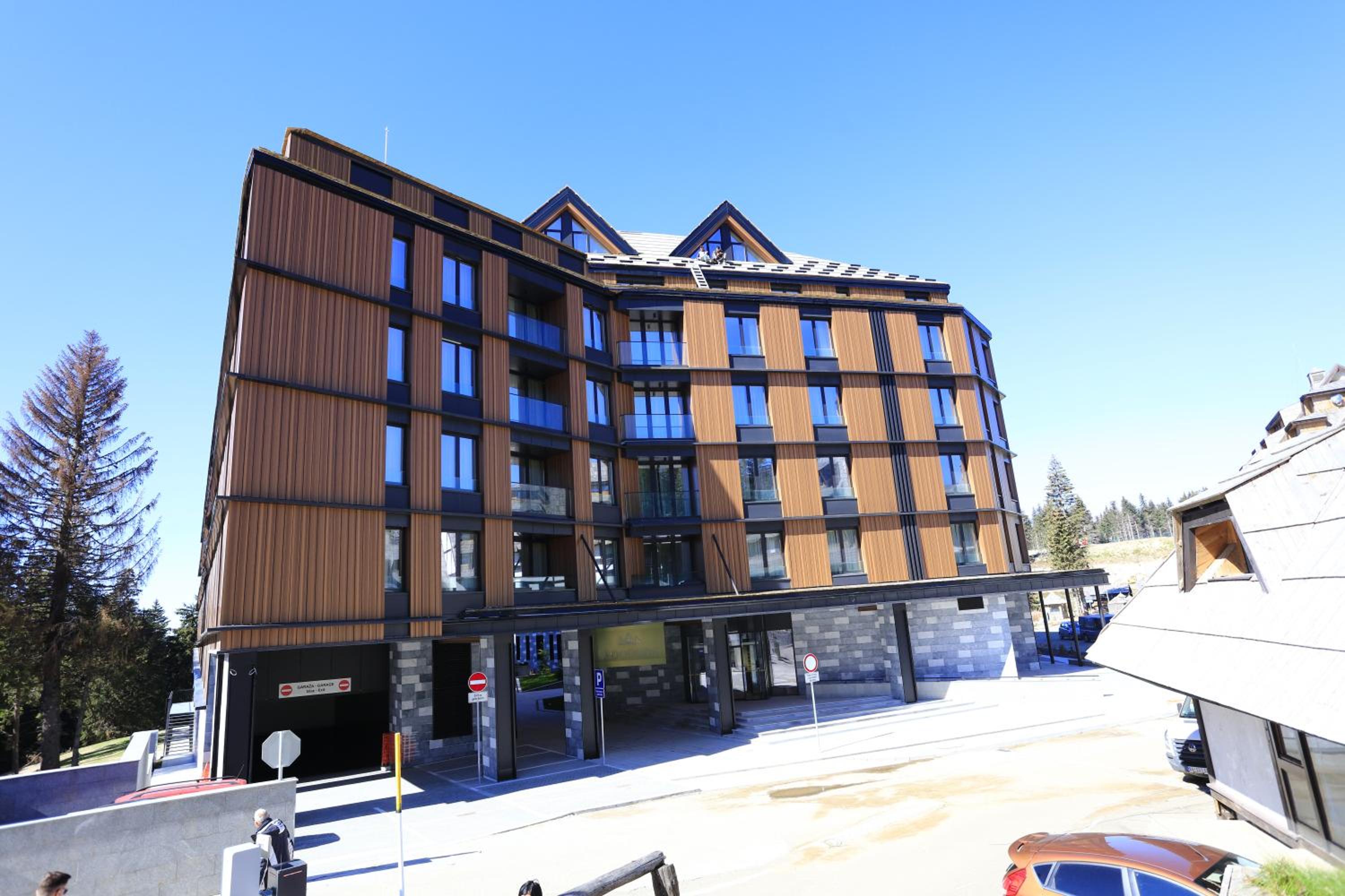 Tramontana Kopaonik Woodside 201&211, FREE Parking & SPA