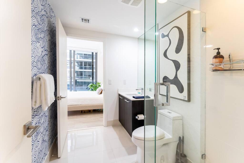 Luxurious Condo in Heart of Brickell