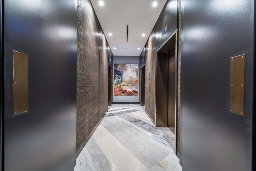 Luxurious Condo in Heart of Brickell