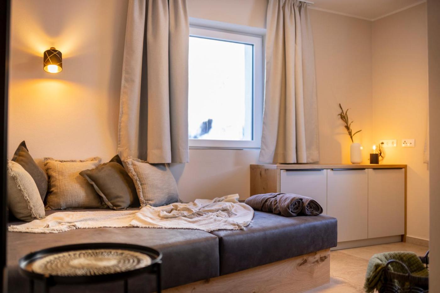 Collis Hill Chalets & Hotel
