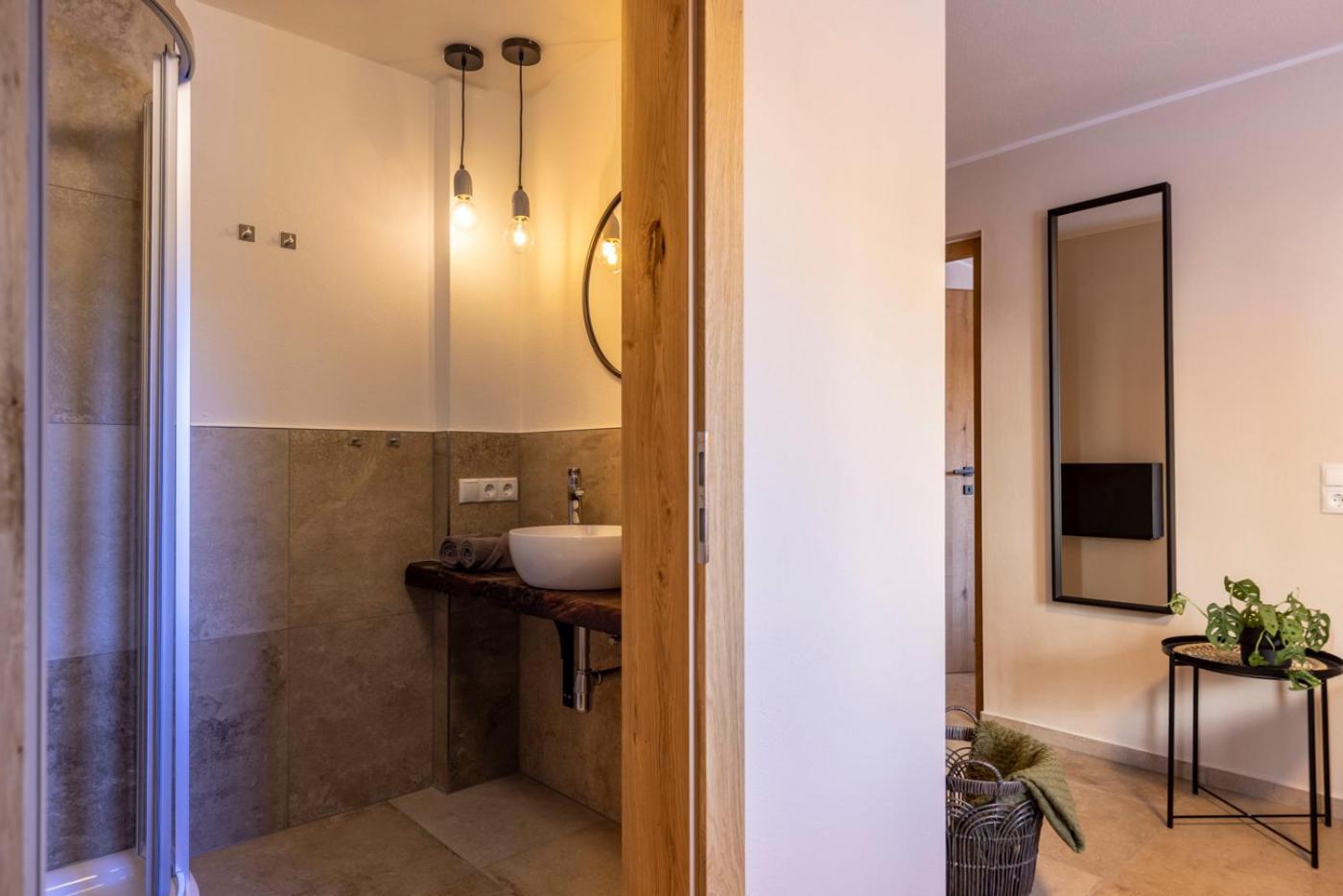 Collis Hill Chalets & Hotel