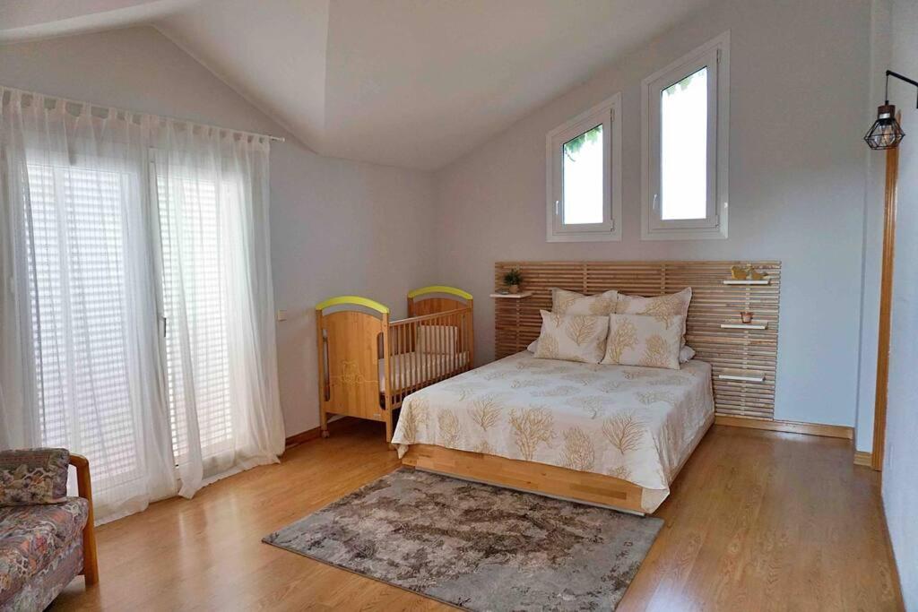 La Encina, casa tranquila con excelentes vistas