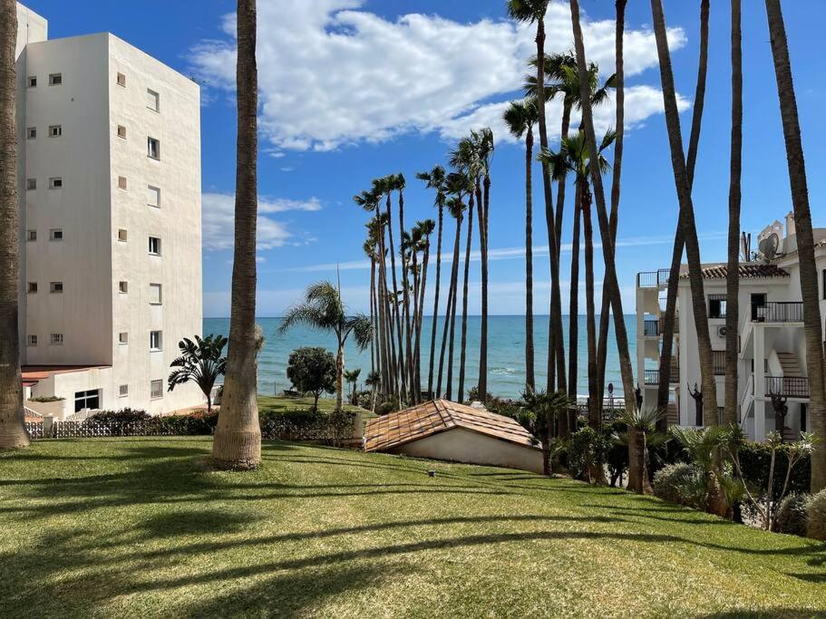 Fancy Studio Direct Access to Sea✺Parking✺Pool
