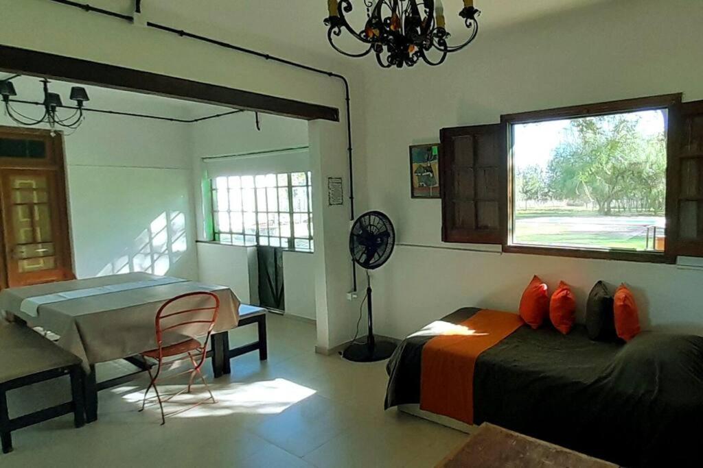 Casa de campo en Zapiola , Lobos, Buenos Aires.