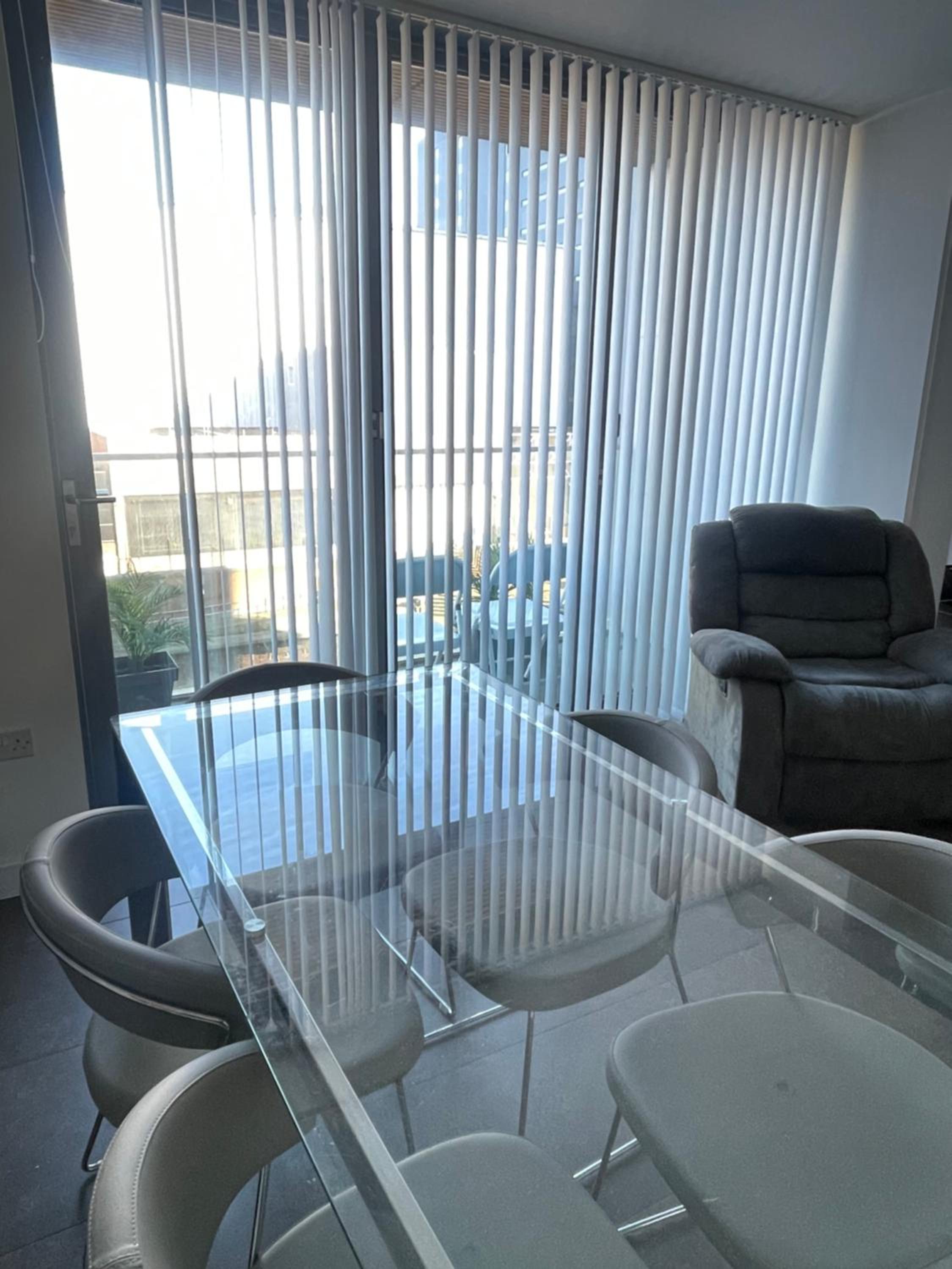Shared Apartment in Central London