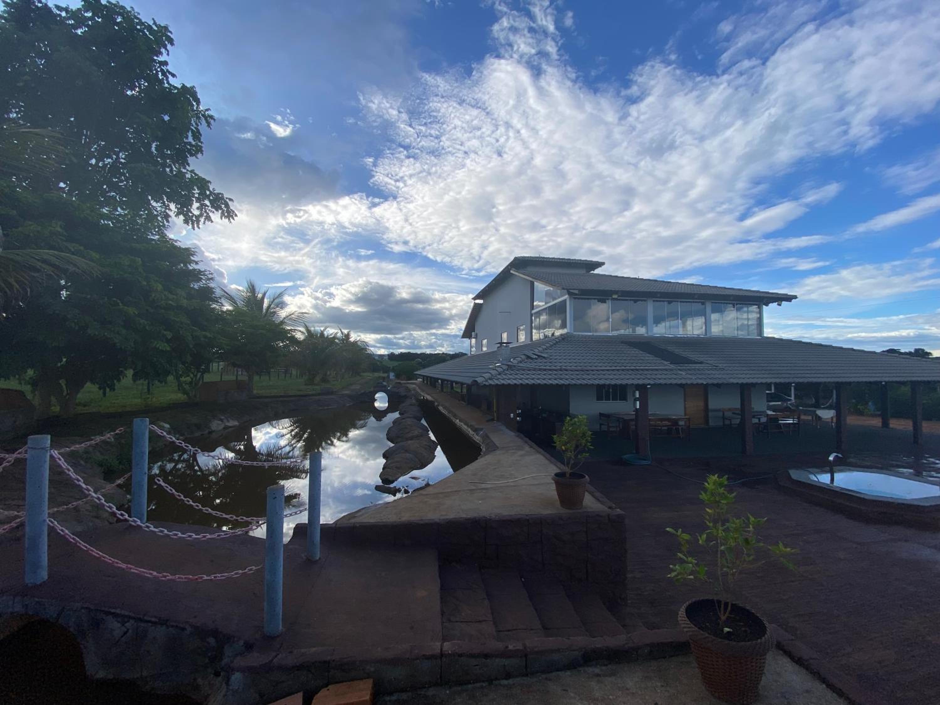 Casa de campo completa! Chácara Magnífica!