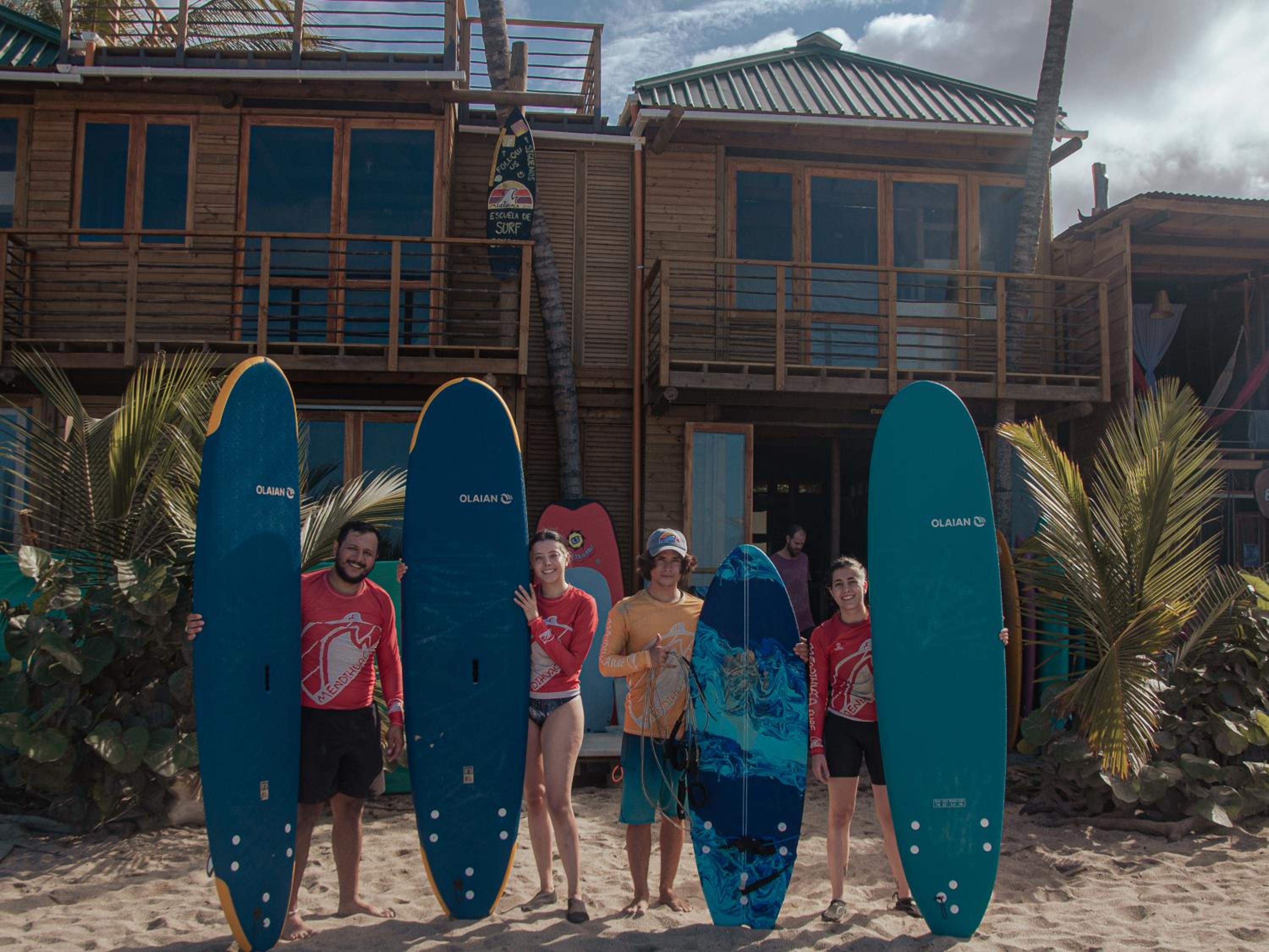 Mendihuaca Surf Camp