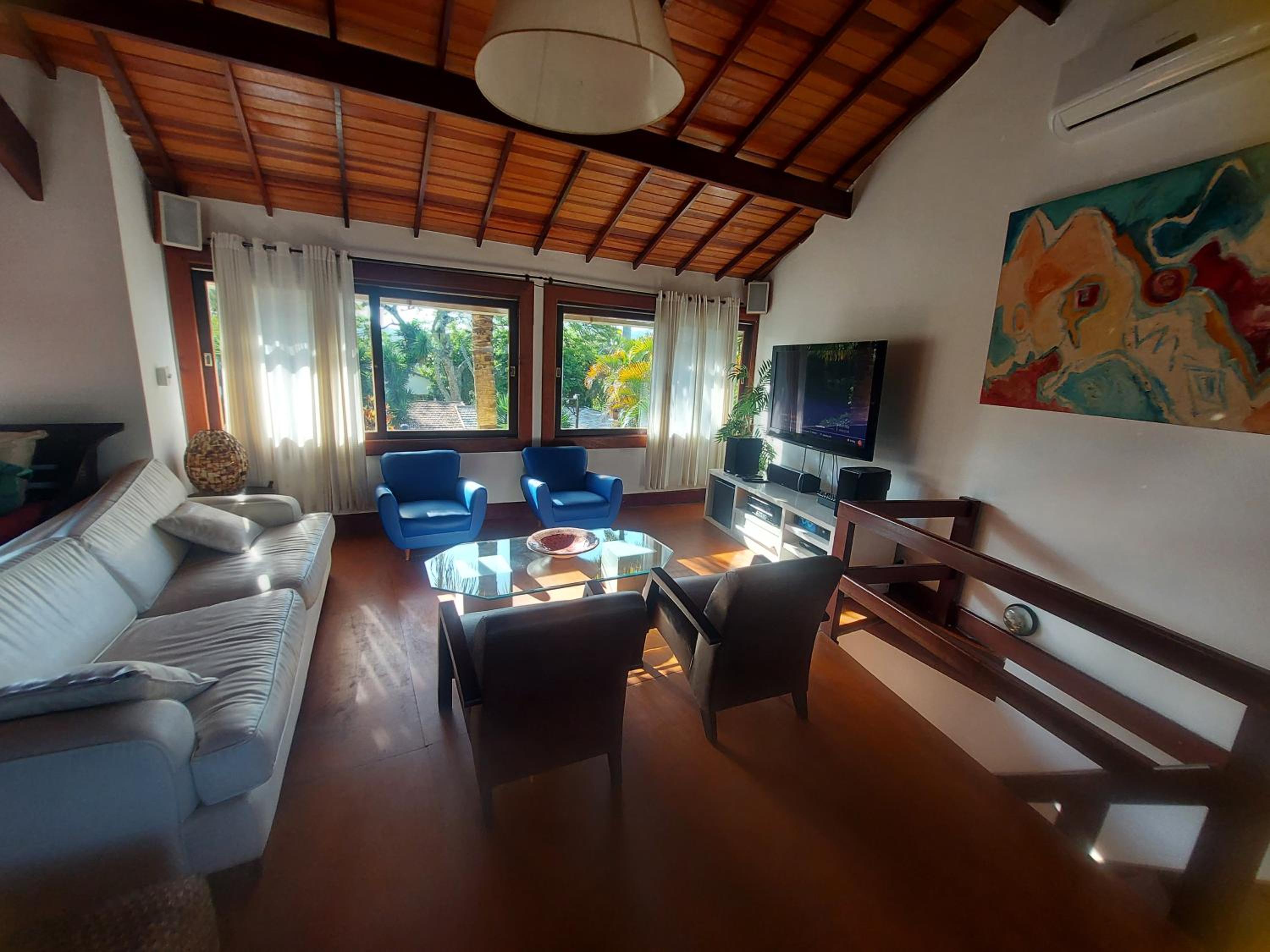 3 Palmeiras Guest Lounge