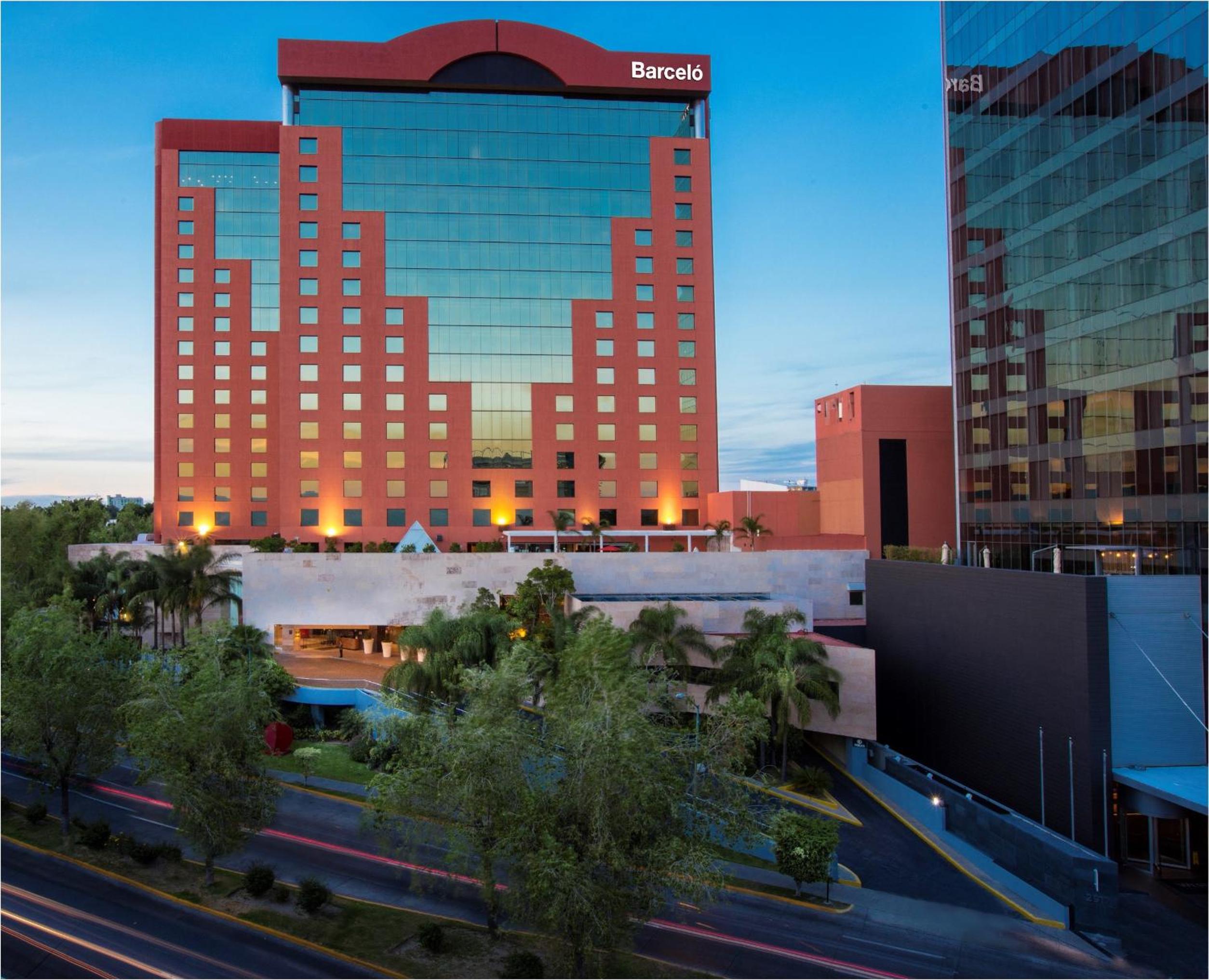 Hotel Barcelo Guadalajara - Image 1